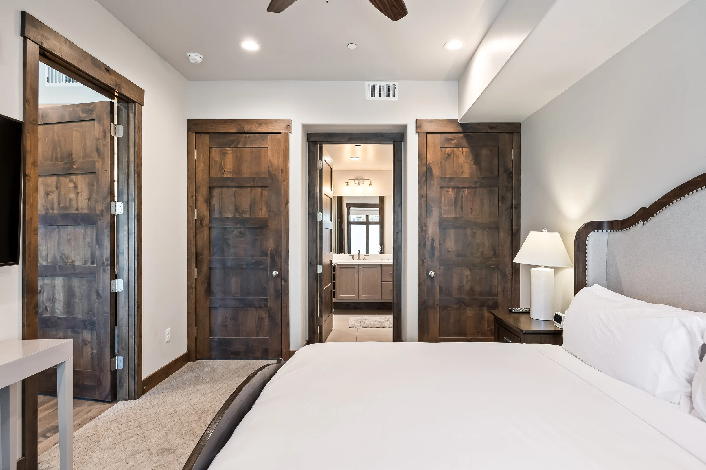 Wander Park City Powder #24