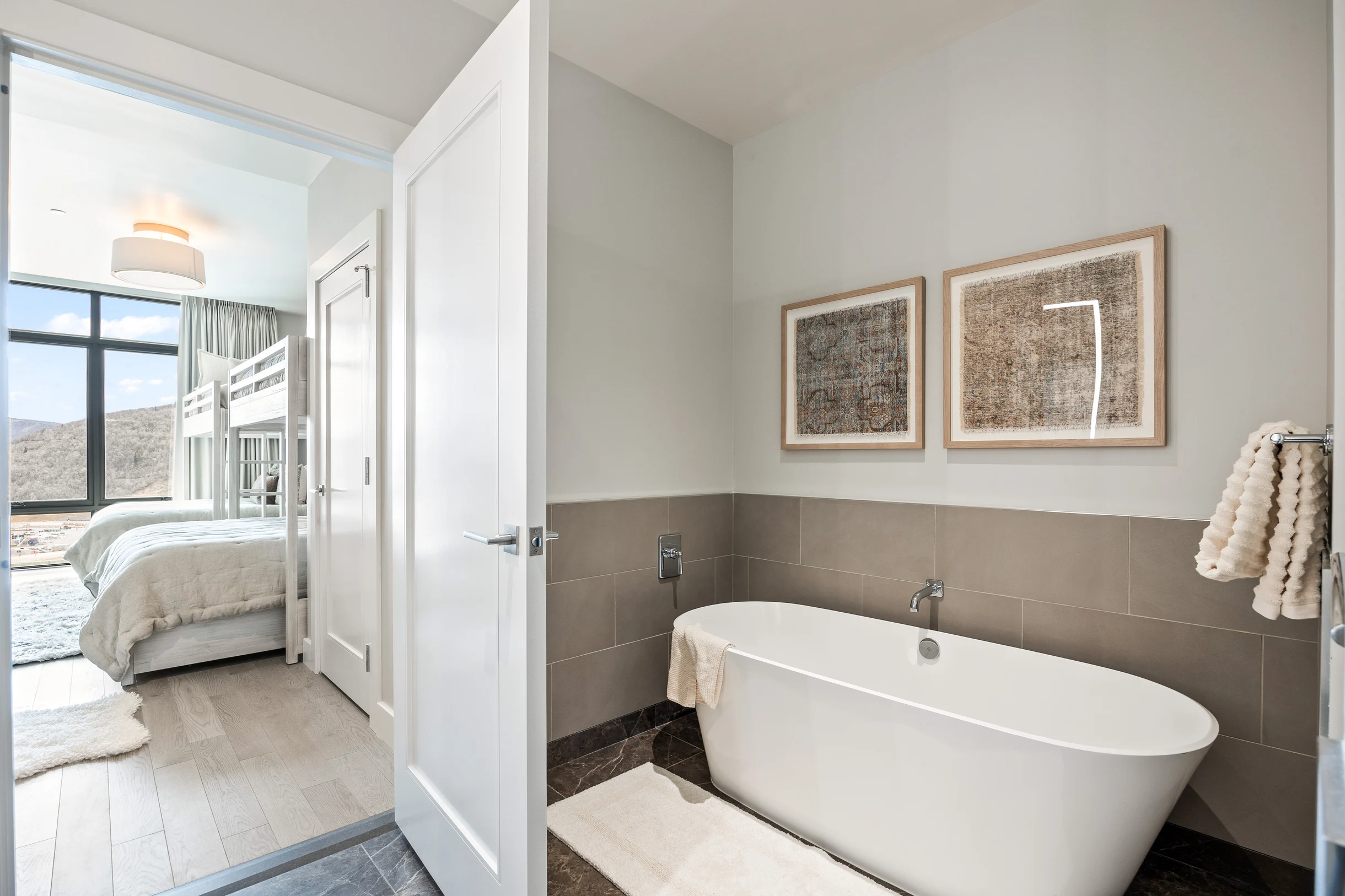 Wander Midway Valley #59