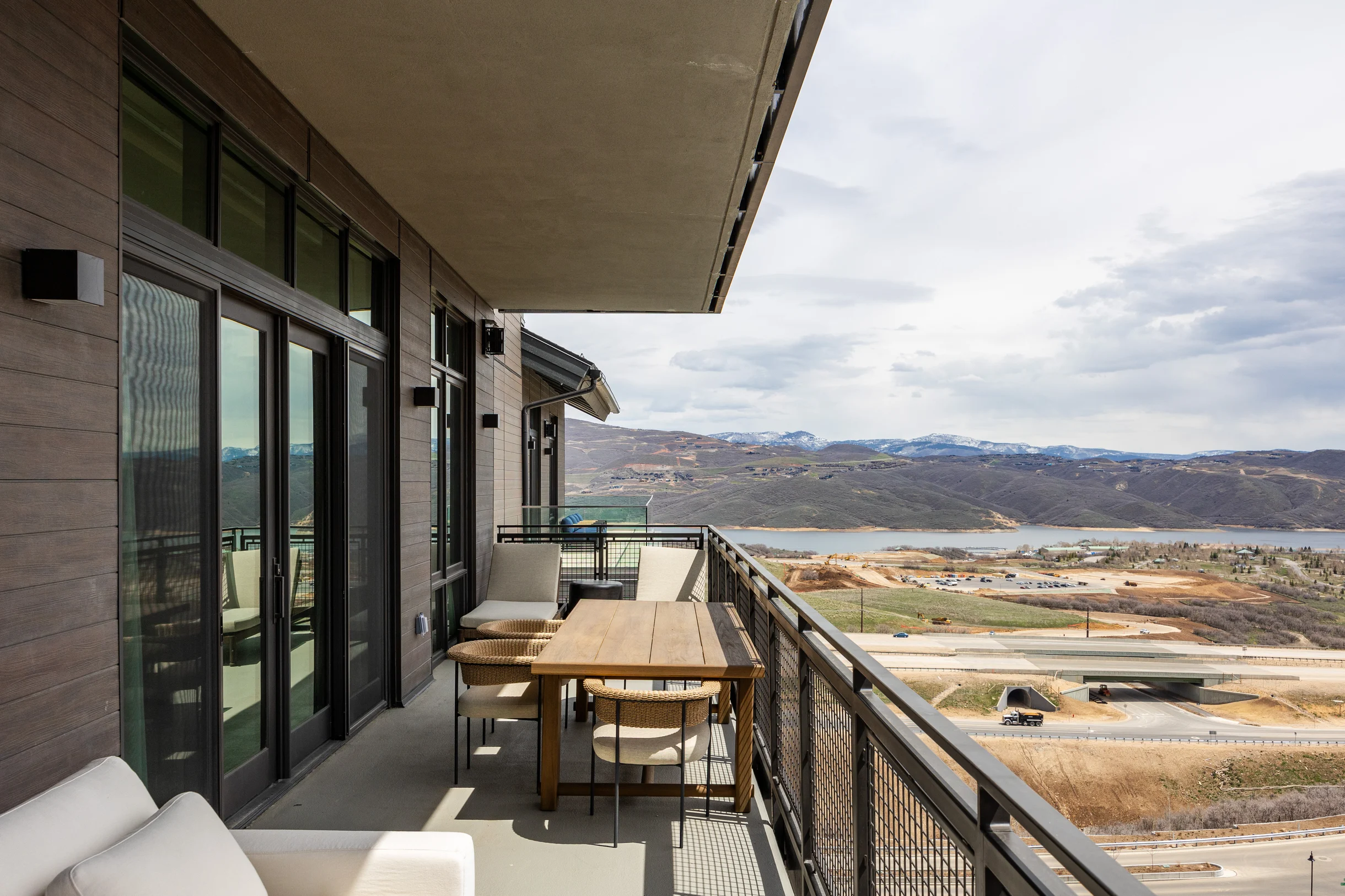 Wander Midway Valley #31