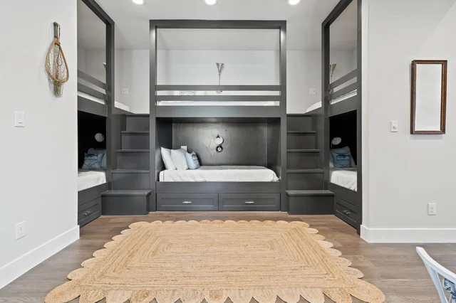 Bunk Bedroom image 1