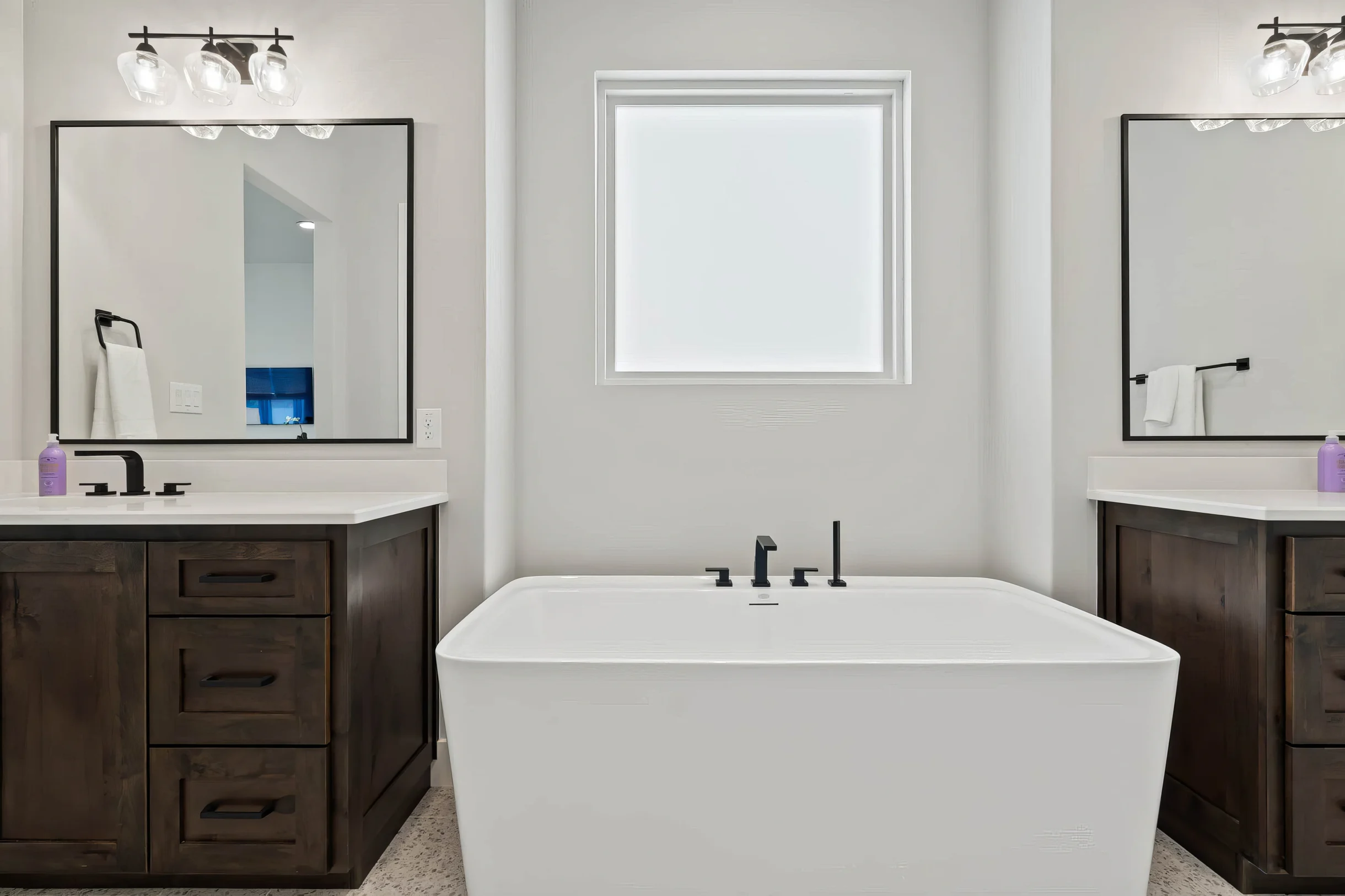 Wander Kingsland Allure #25