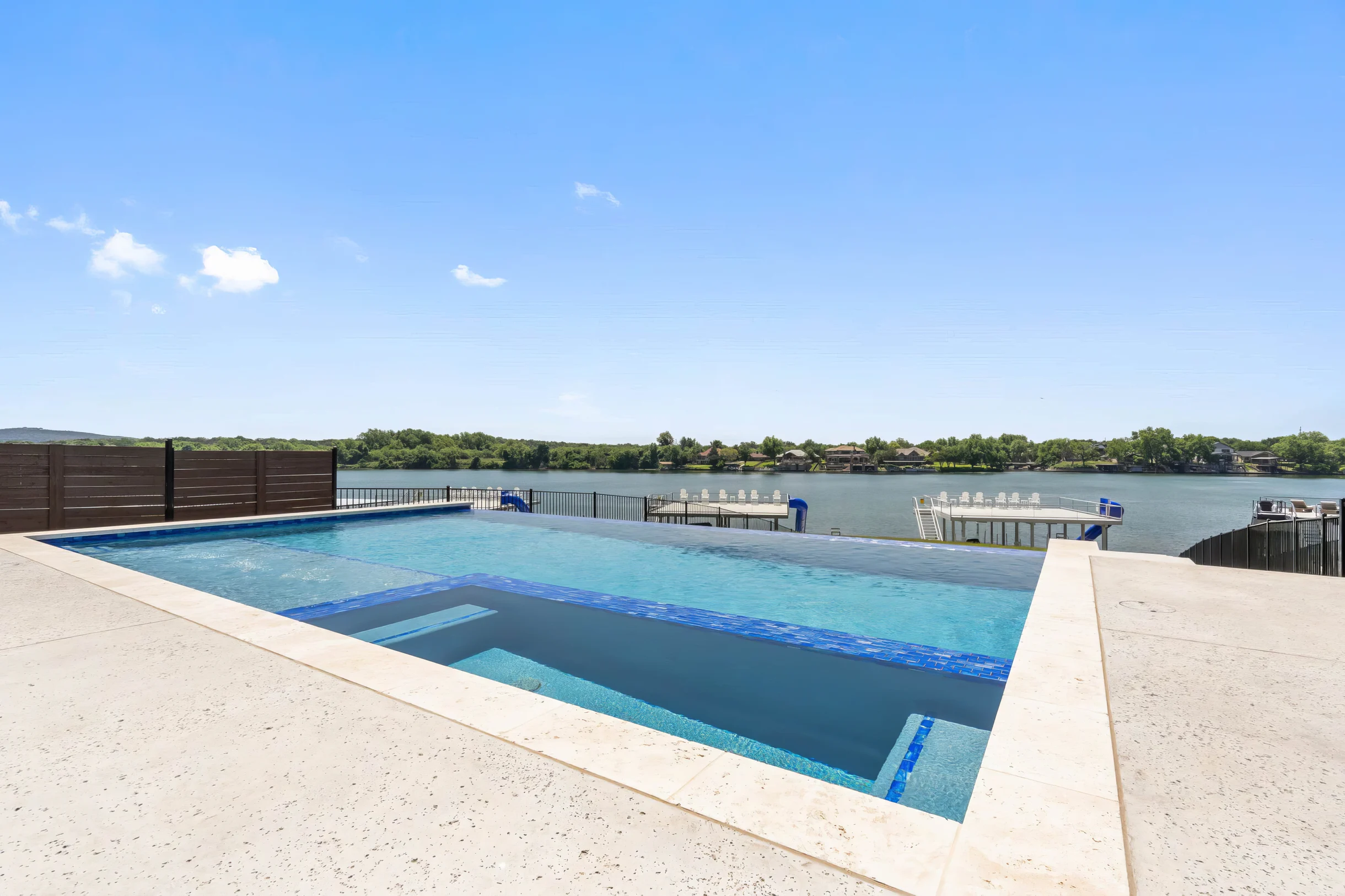 Wander Kingsland Allure #32