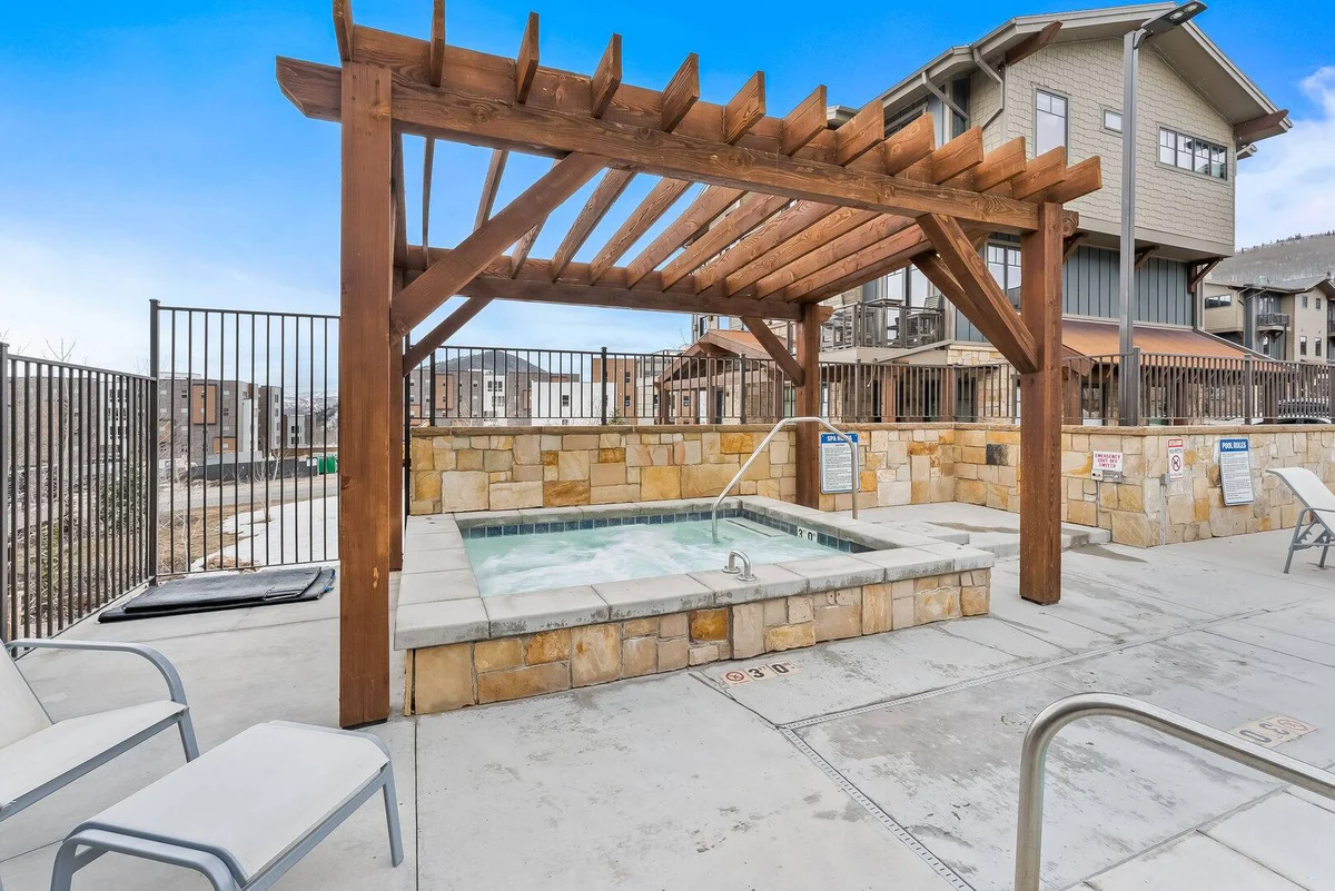 Wander Park City Cascade #16