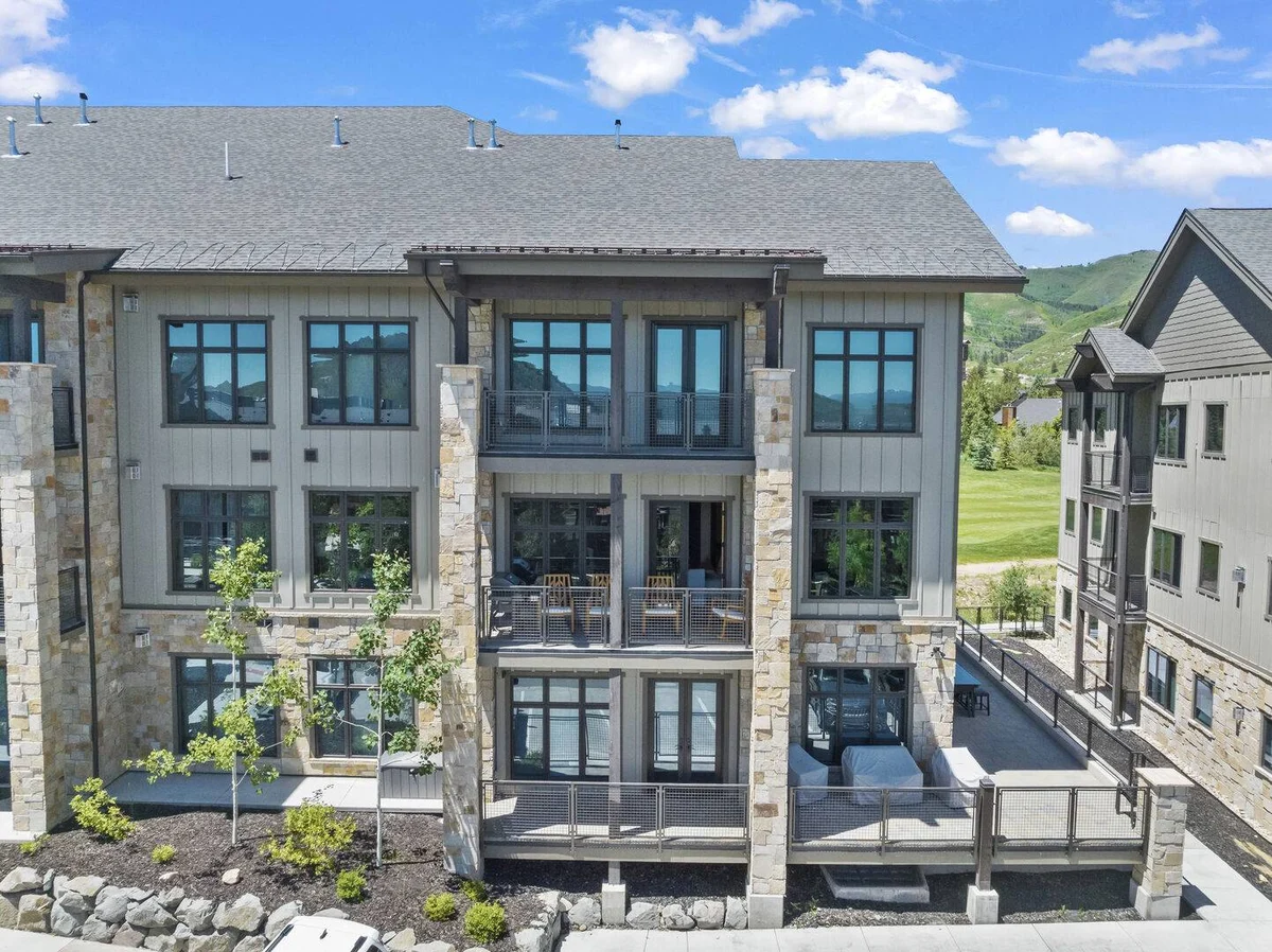 Wander Park City Fairways #2