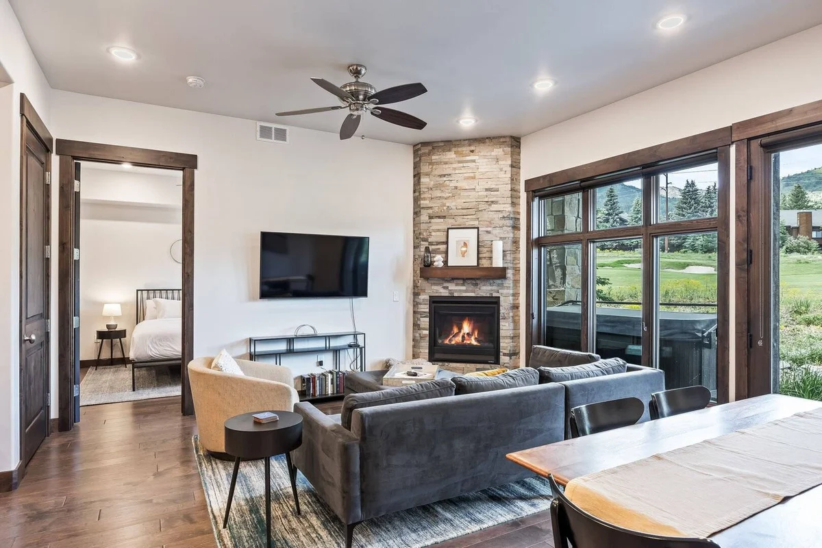 Wander Park City Wasatch #27