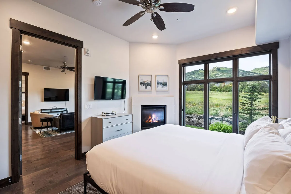 Wander Park City Wasatch #20