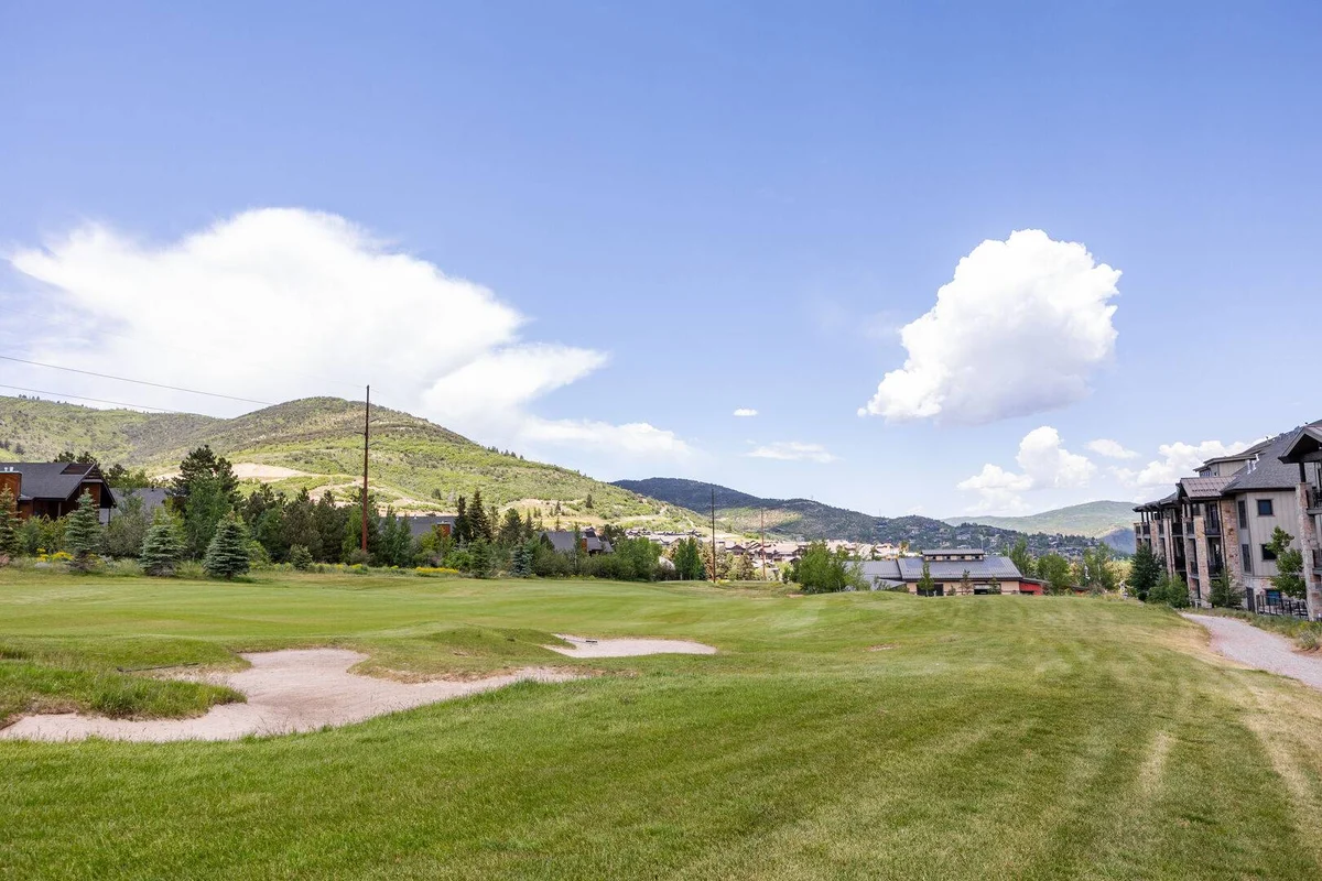 Wander Park City Wasatch #31