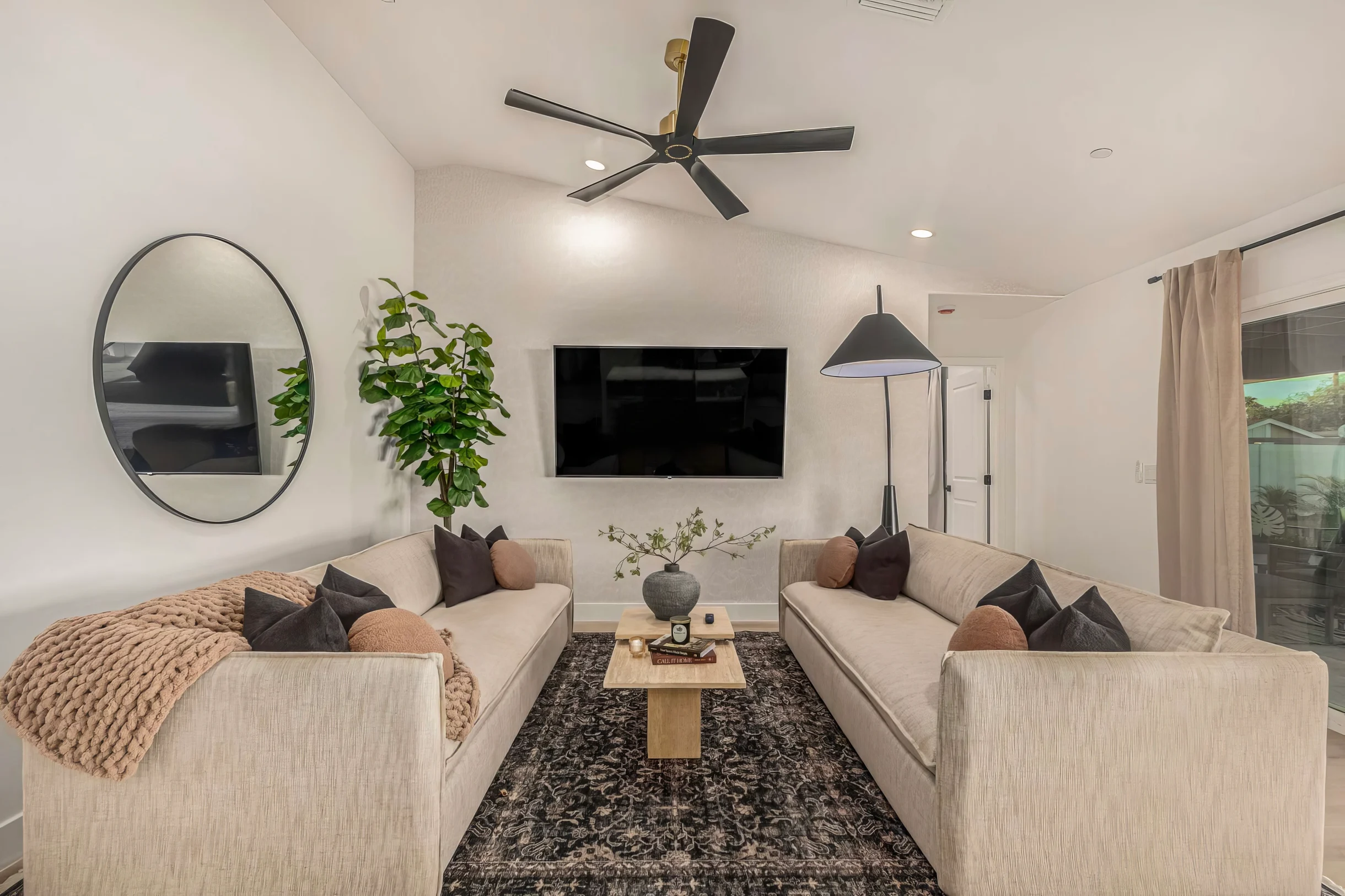 Wander Scottsdale Sky #11