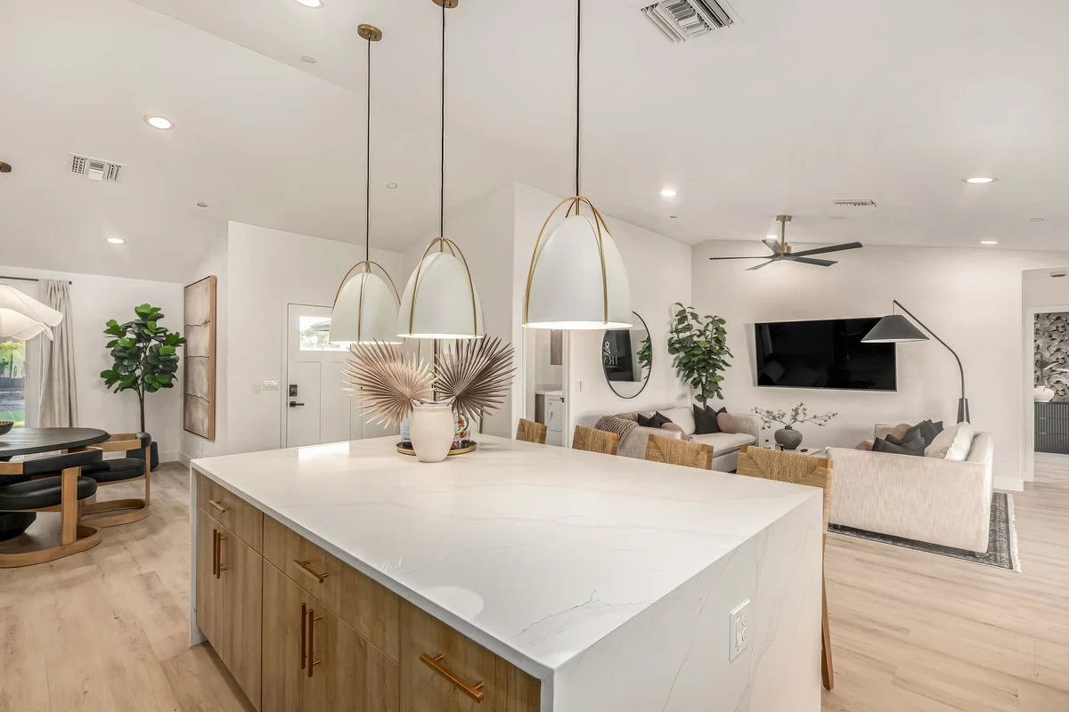 Wander Scottsdale Sky