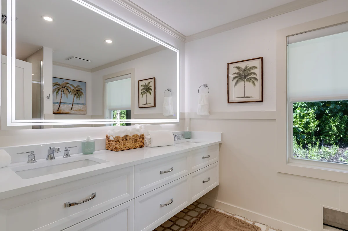 Wander Sanibel Lighthouse Retreat