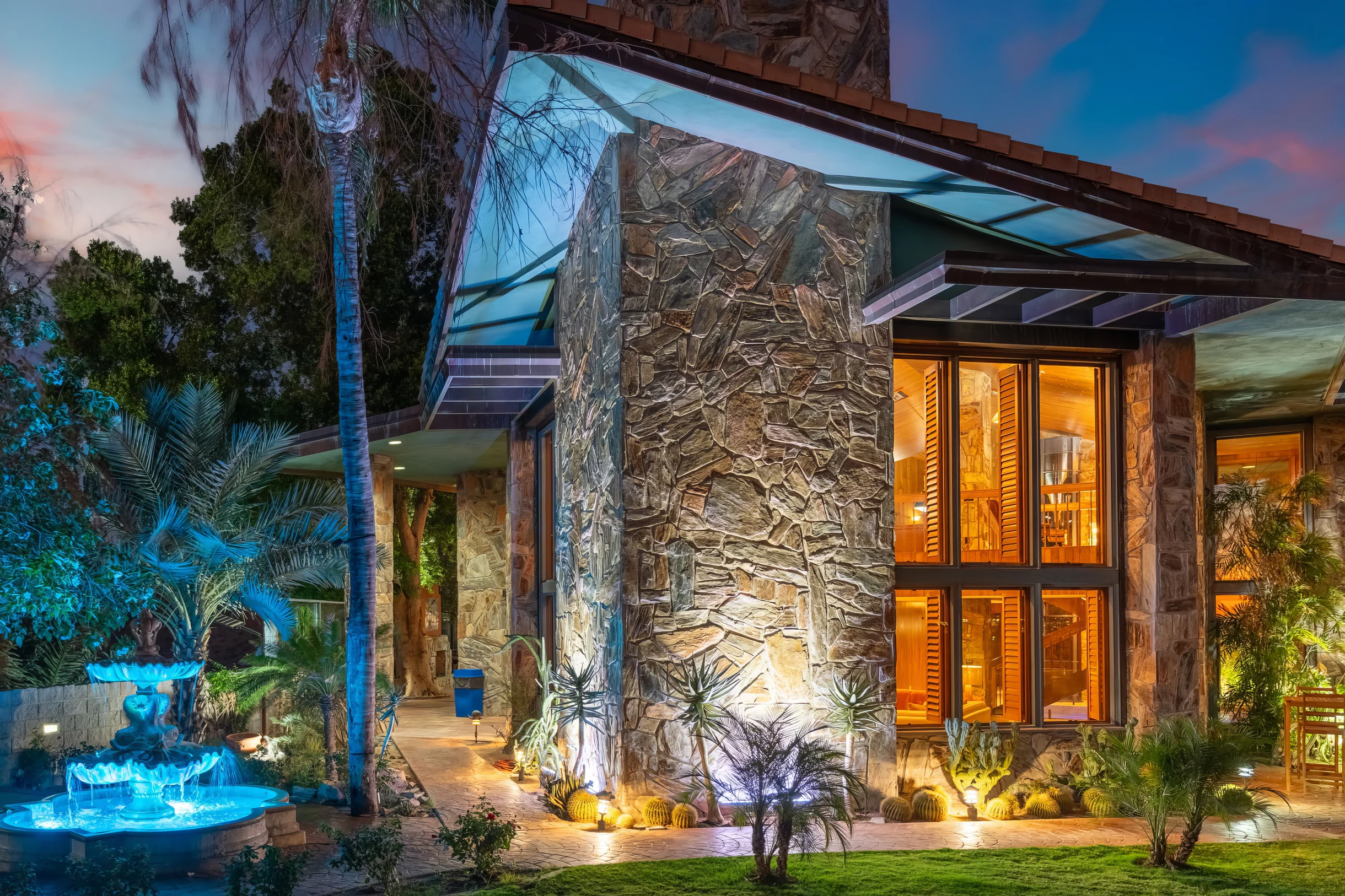 Wander Phoenix Waterfall #5