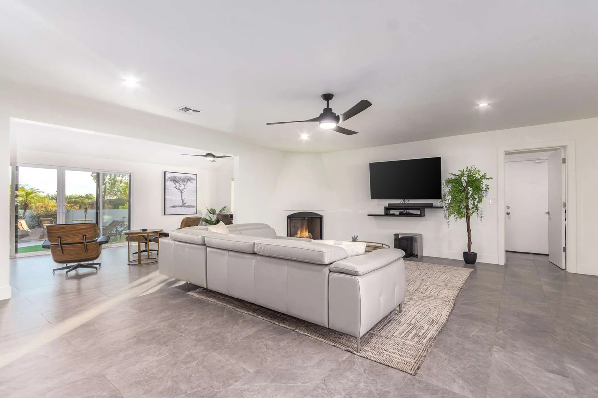 Wander Scottsdale Solterra #25