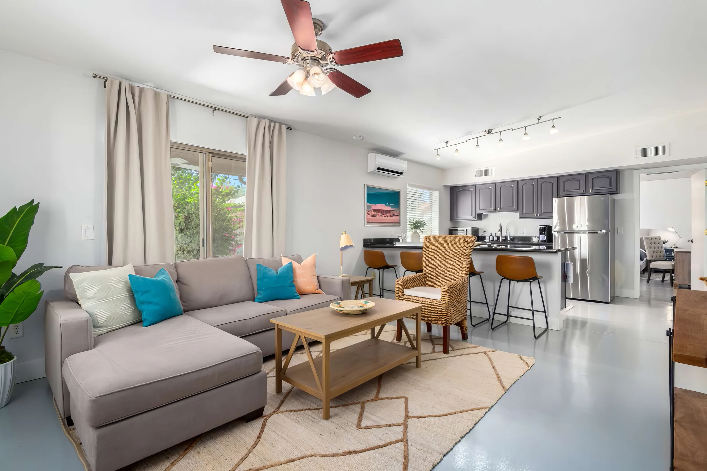 Wander Scottsdale Desert Glow #18