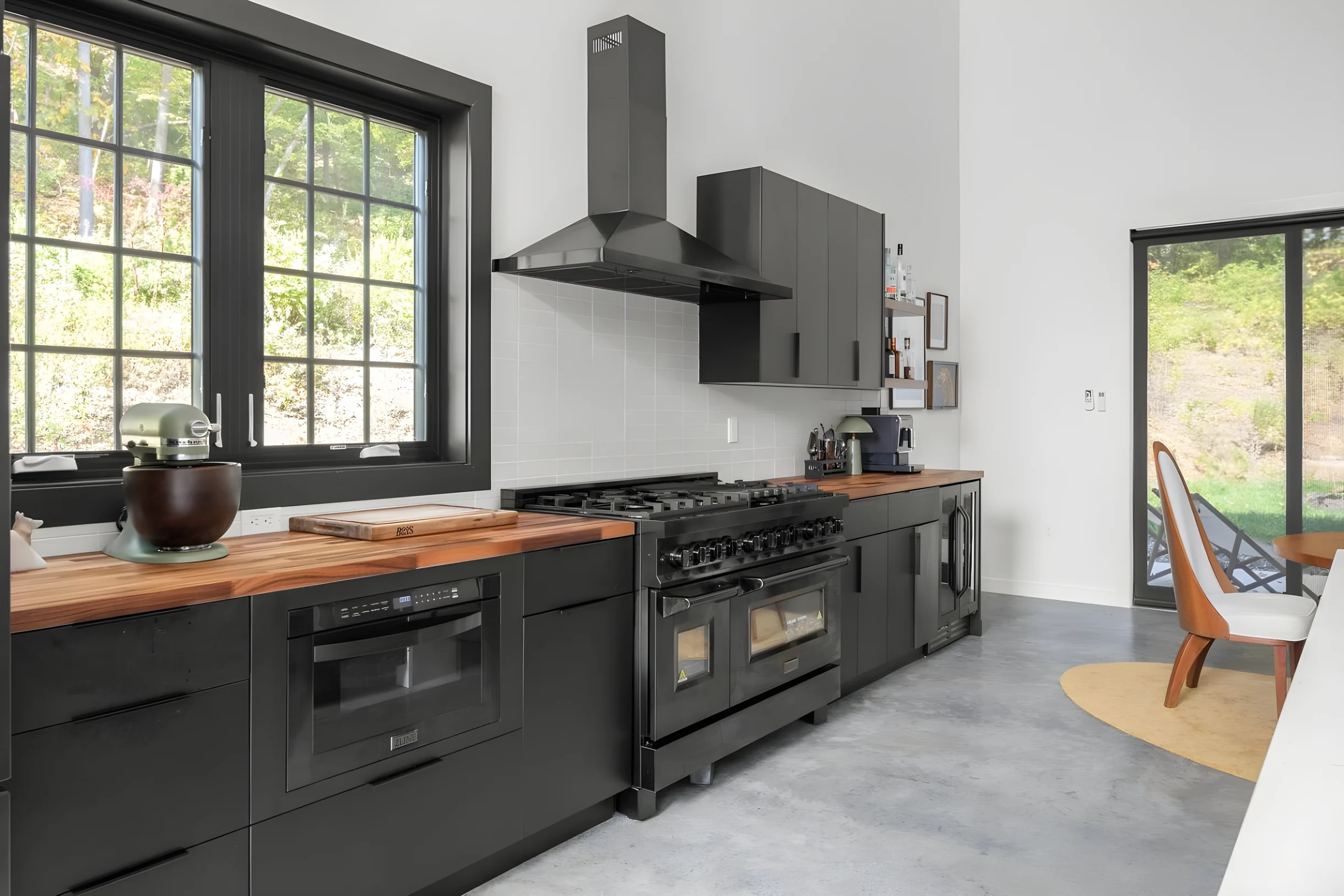 Modern Hudson Retreat Near Town with Hot Tub #13