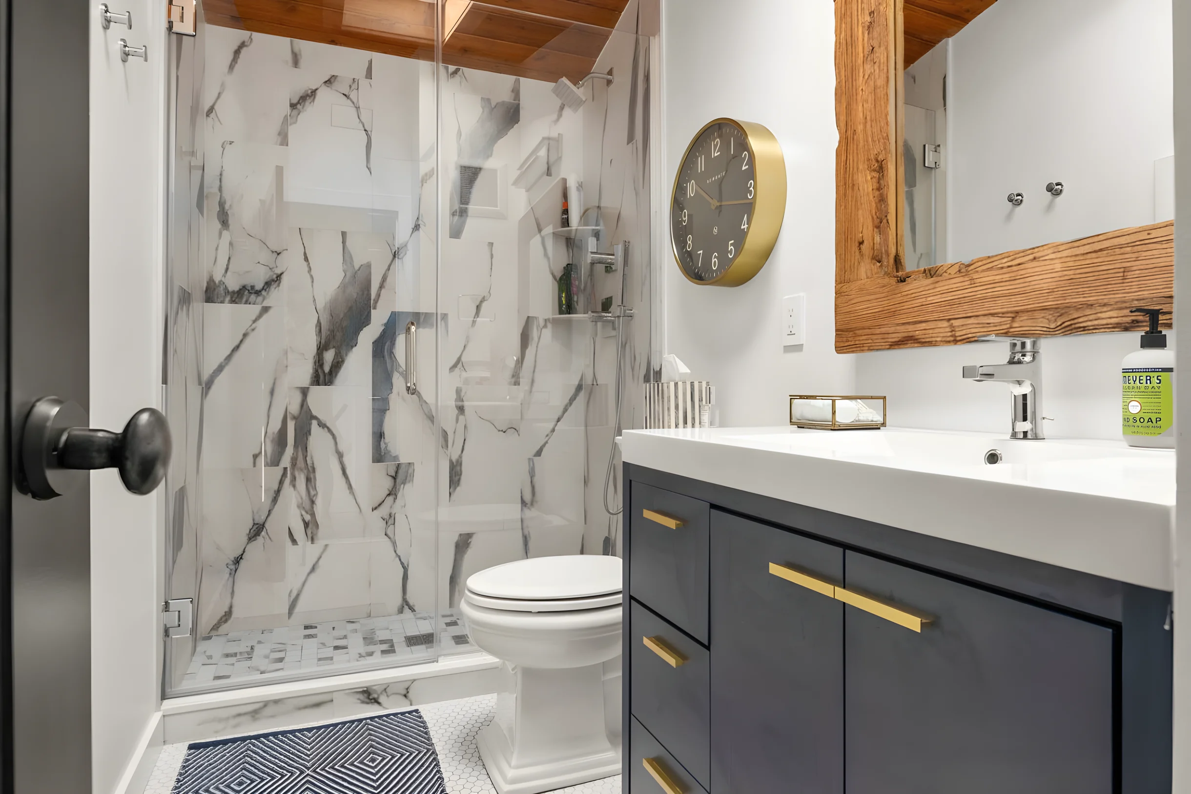 Lake Front • Private Beach • Deck & Dock • Golf #20