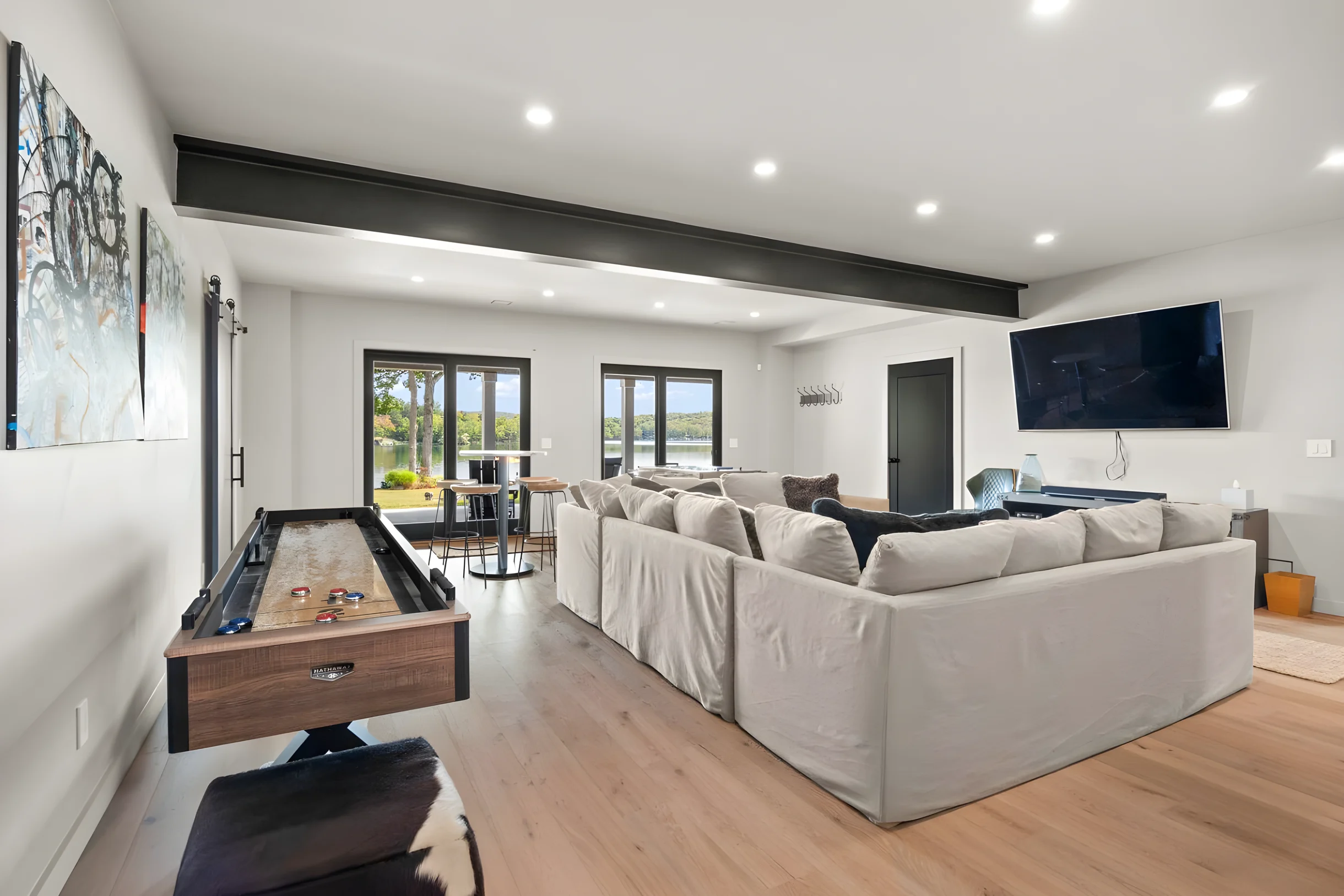 Lake Front • Private Beach • Deck & Dock • Golf #24