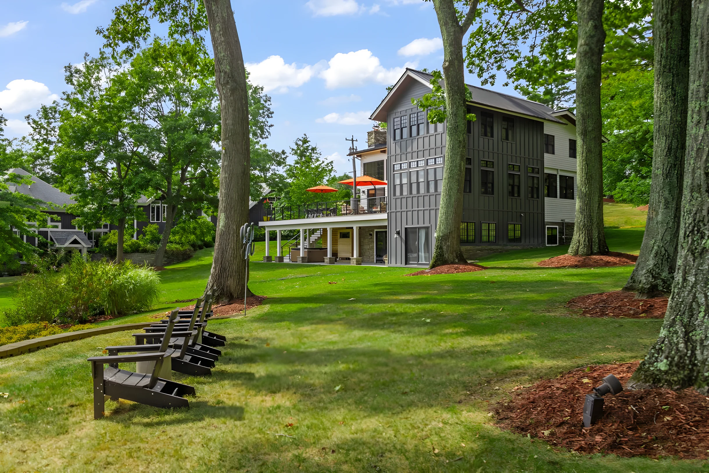 Lake Front • Private Beach • Deck & Dock • Golf #47