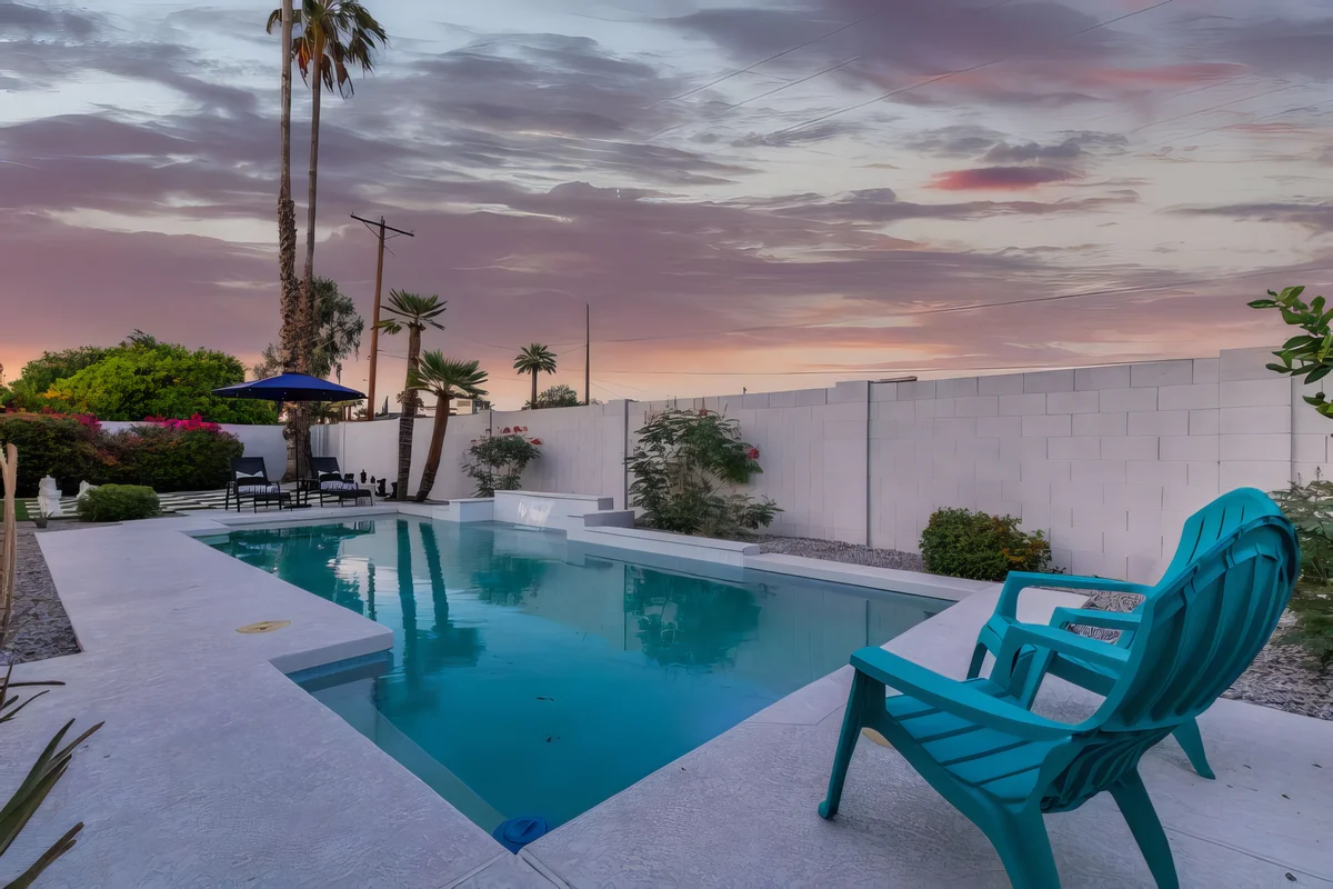 Wander Scottsdale Mesas