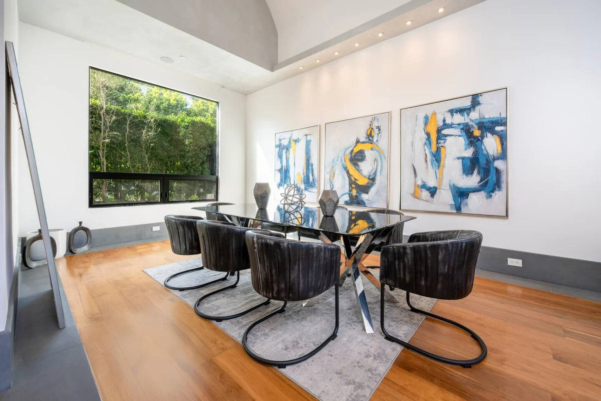 Wander Beverly Hills Palisades