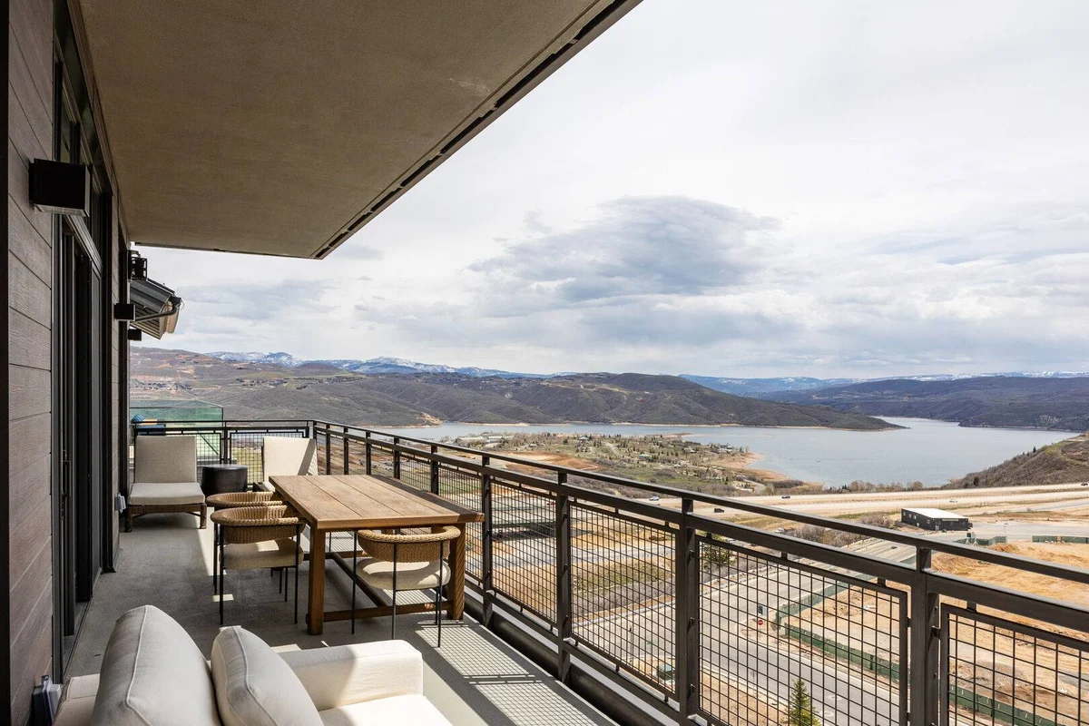 Wander Midway Valley #3