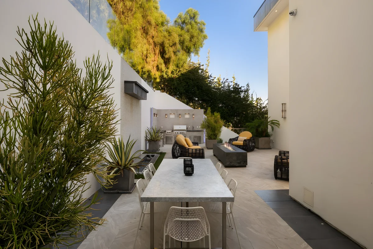 Wander Hollywood Hills Panorama