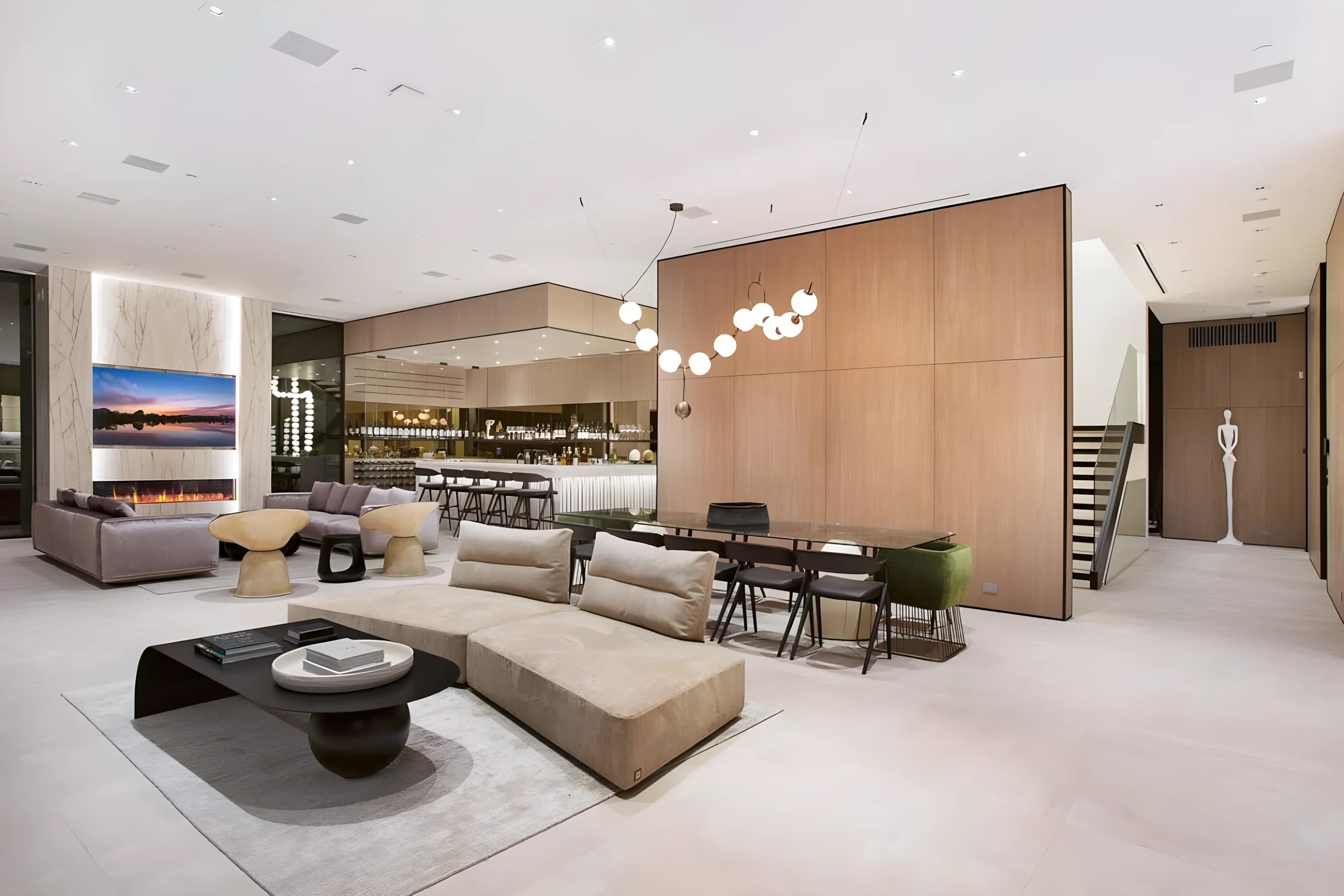 Ultra-Luxurious BH Estate | Pool, Theatre, Views #77