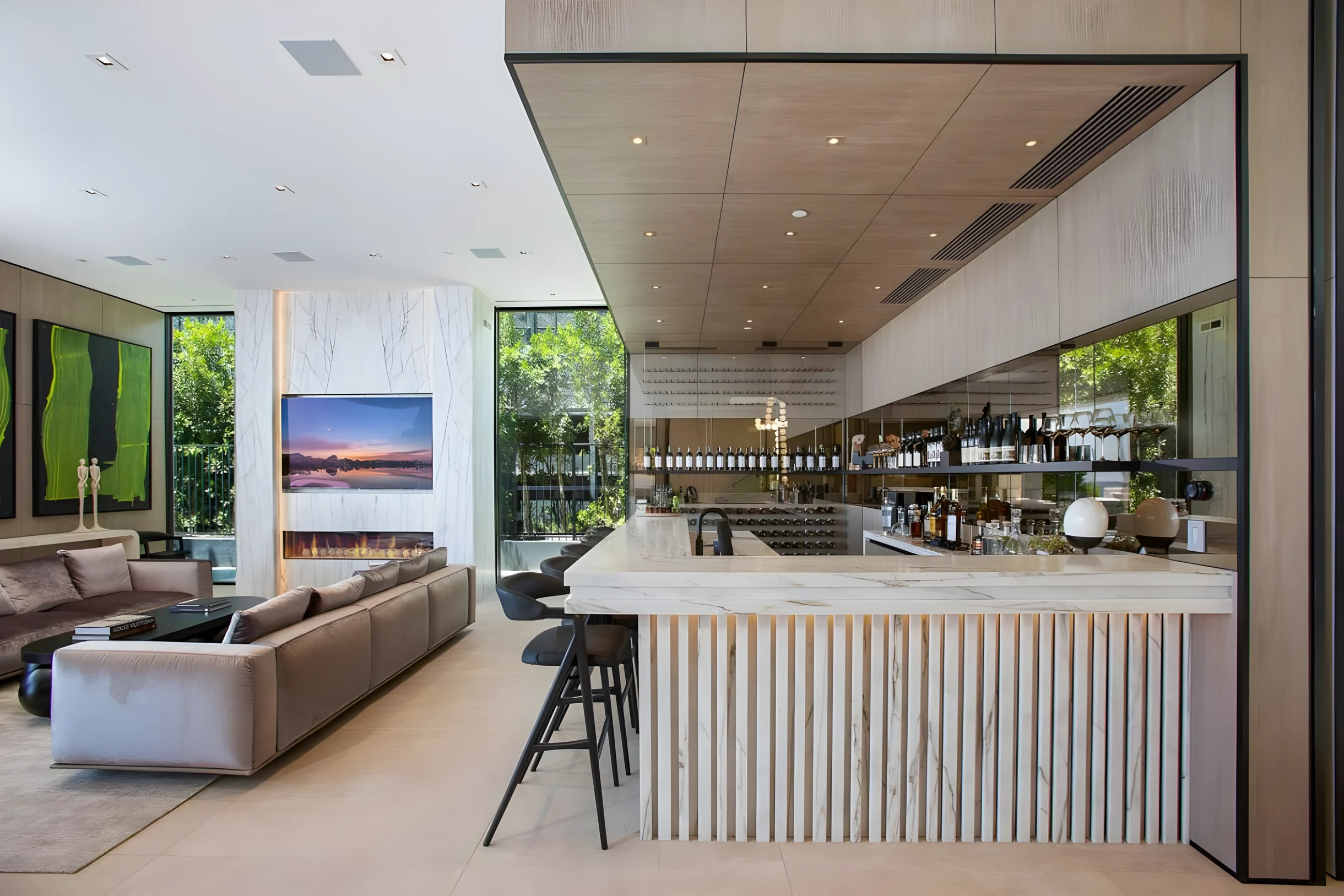 Ultra-Luxurious BH Estate | Pool, Theatre, Views #75