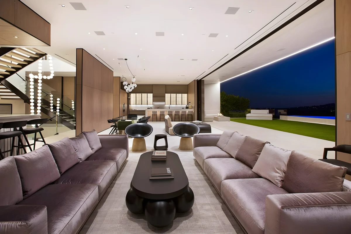 Wander Beverly Hills Canopy