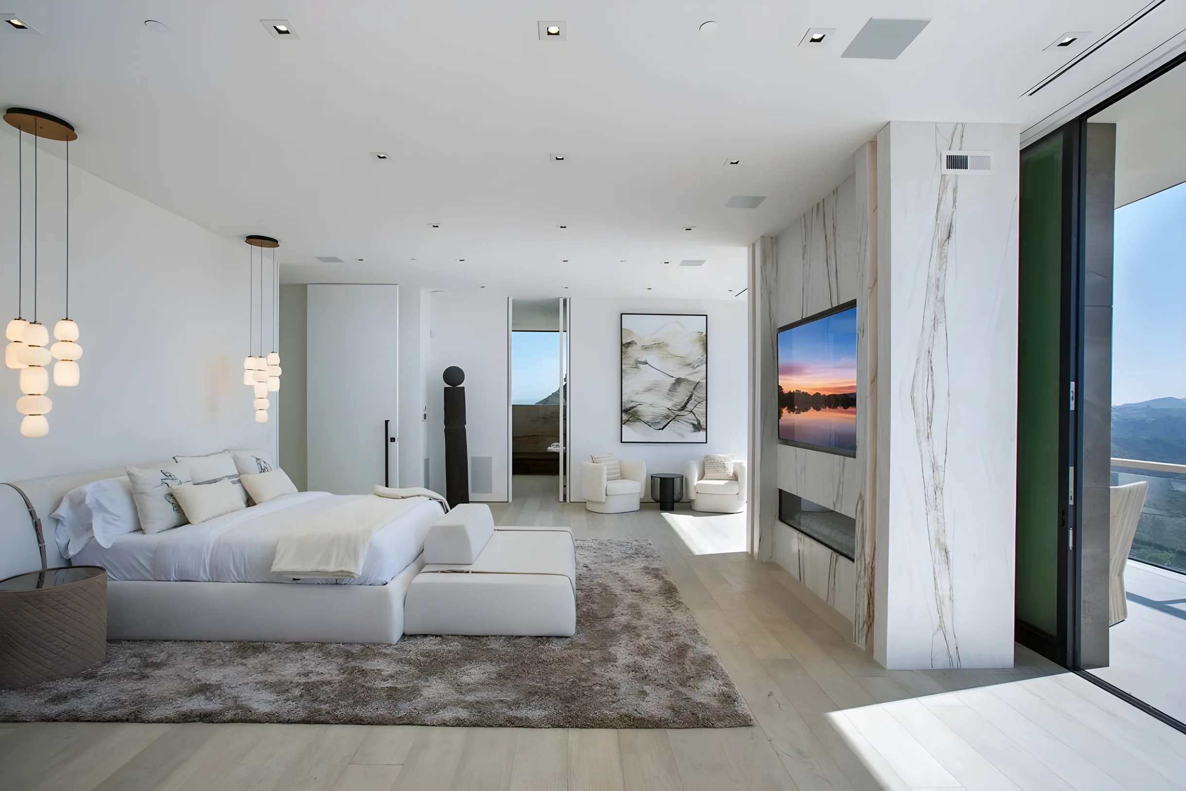 Ultra-Luxurious BH Estate | Pool, Theatre, Views #63