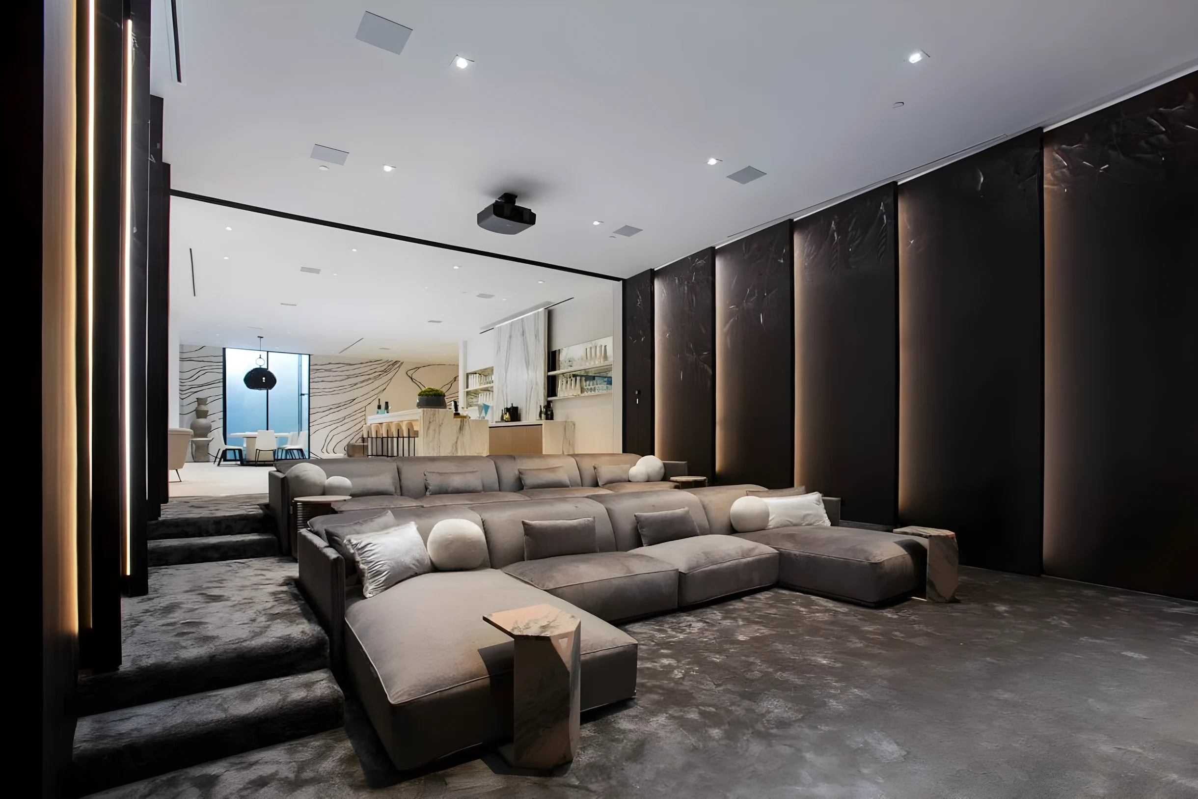 Ultra-Luxurious BH Estate | Pool, Theatre, Views #20