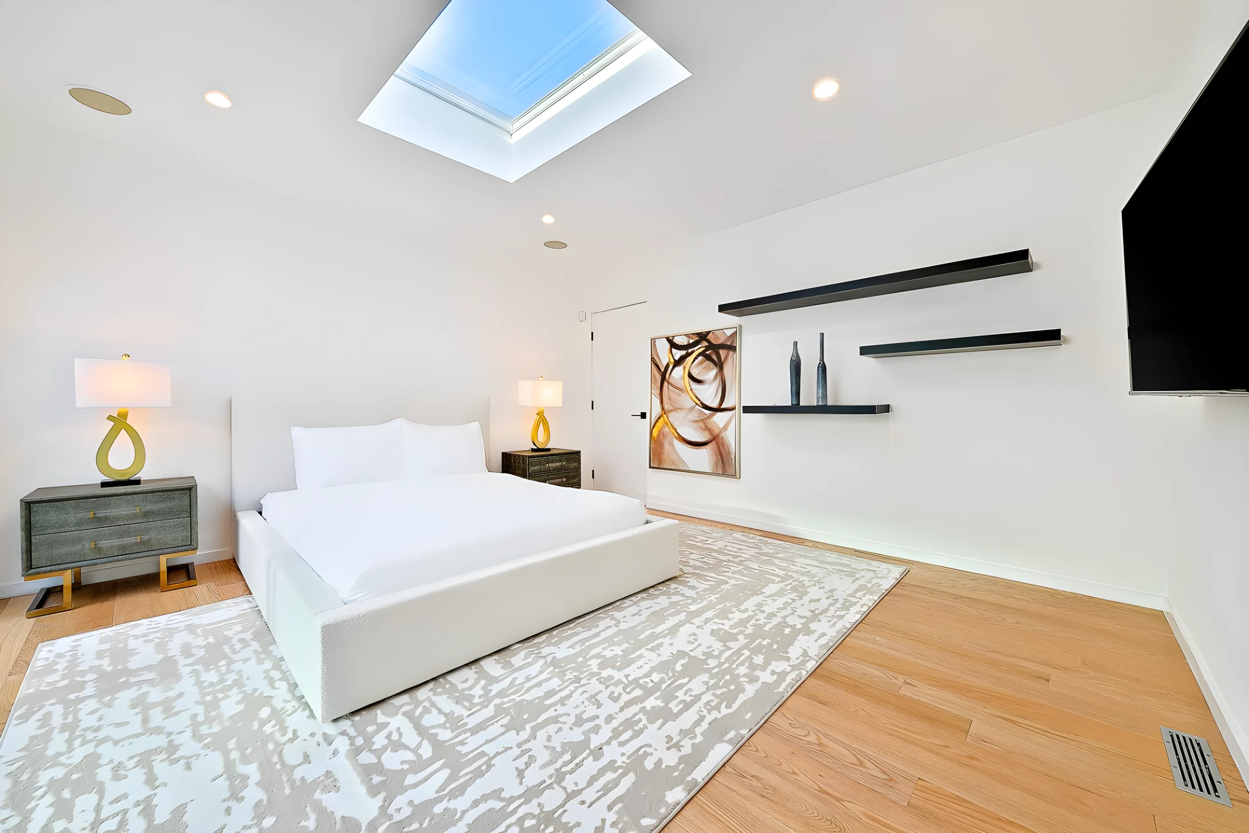 Stunning Modern Estate in BH | Pool, Spa, & Views #24