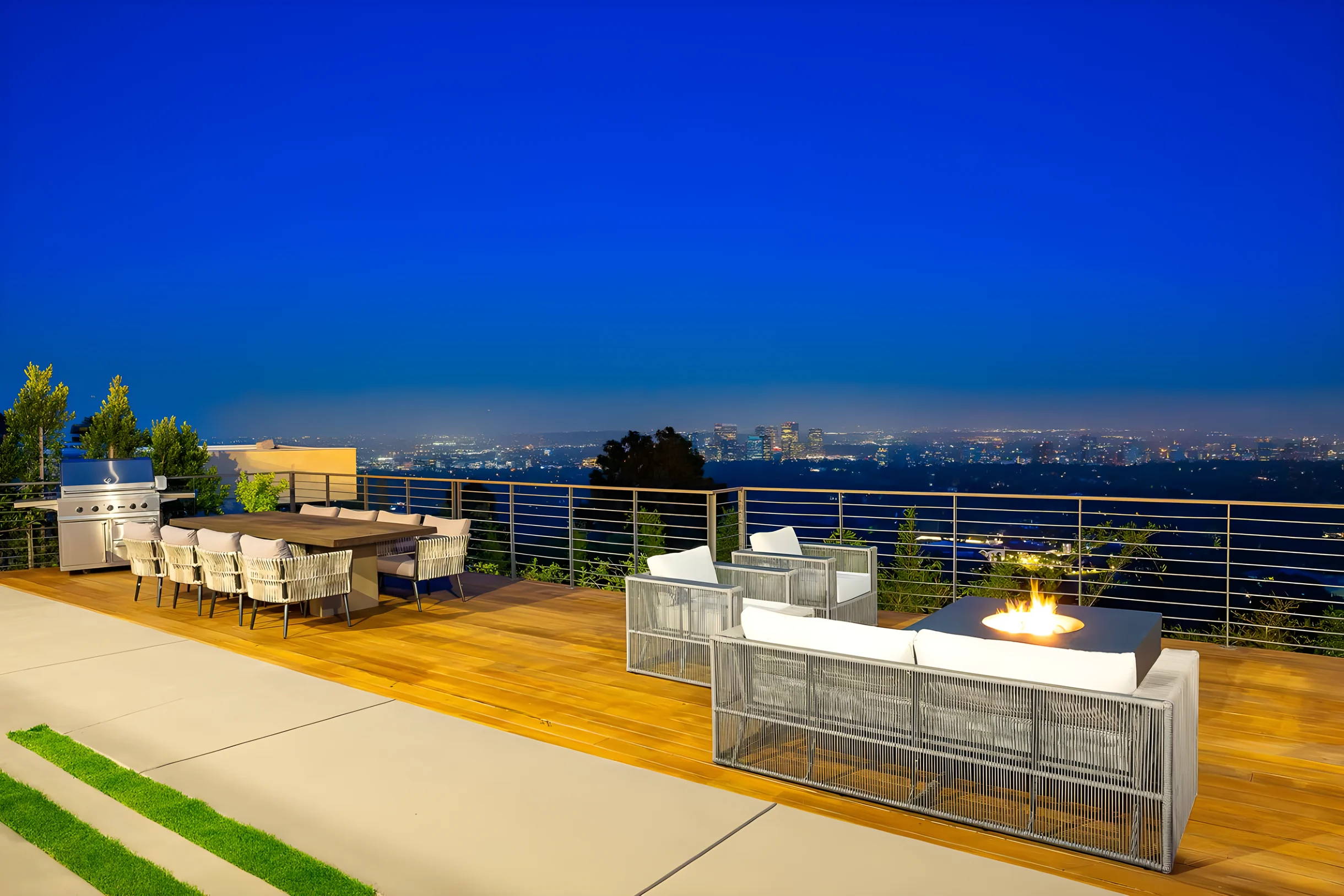 Stunning Modern Estate in BH | Pool, Spa, & Views #16