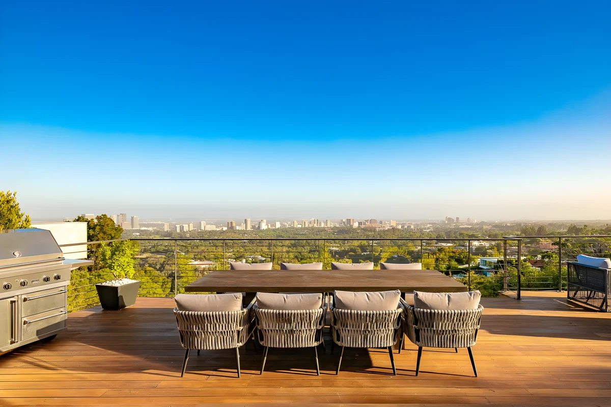 Wander Beverly Hills Glen