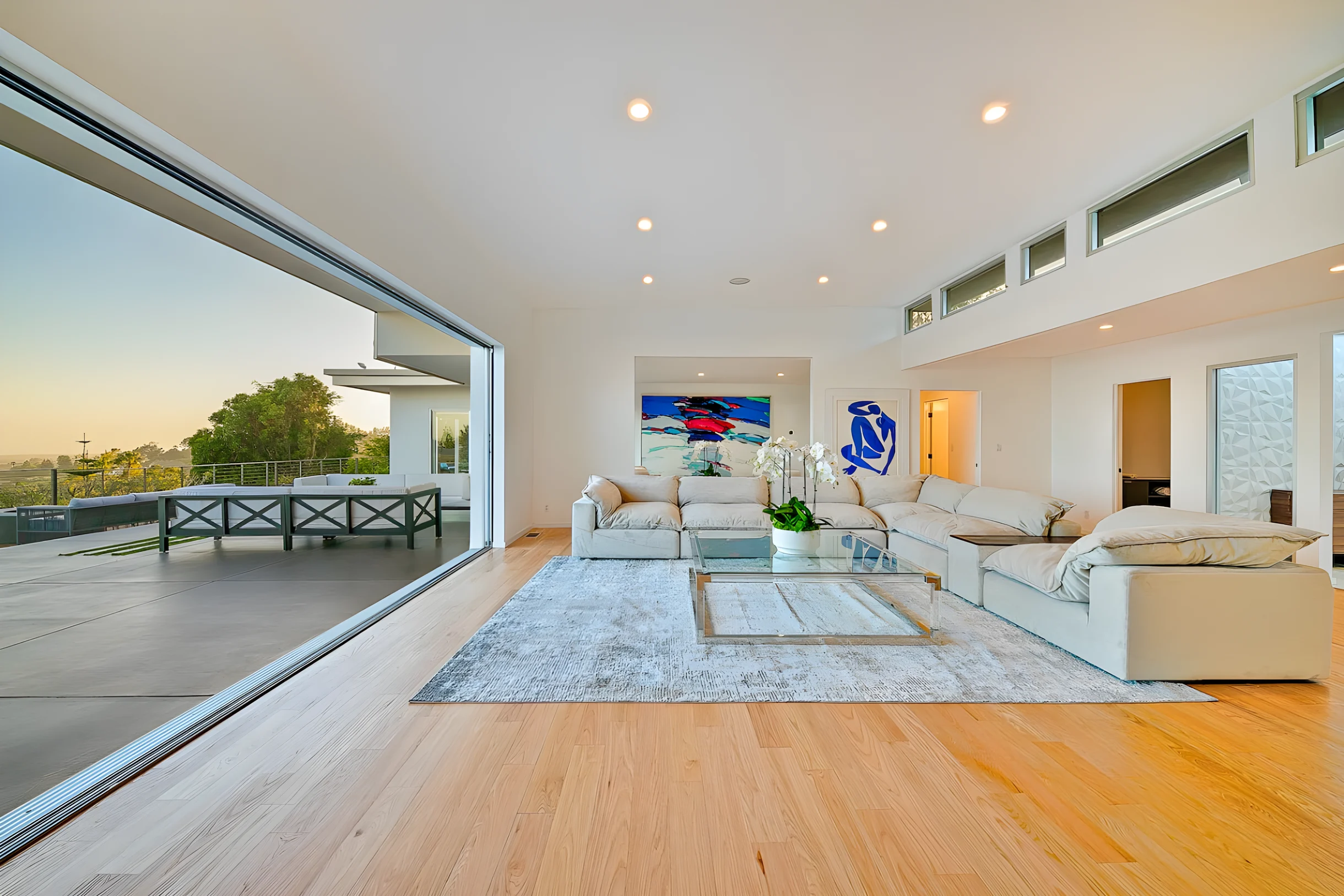 Stunning Modern Estate in BH | Pool, Spa, & Views #36