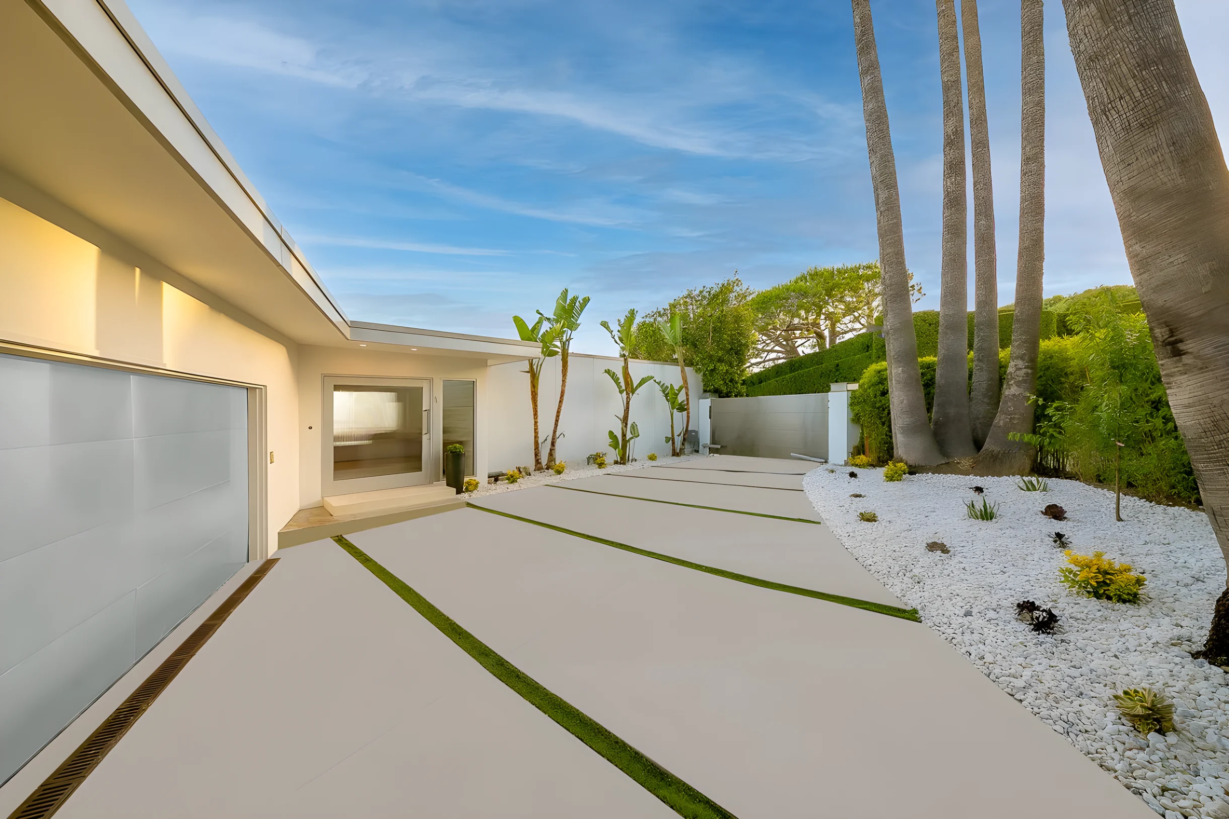 Stunning Modern Estate in BH | Pool, Spa, & Views #9