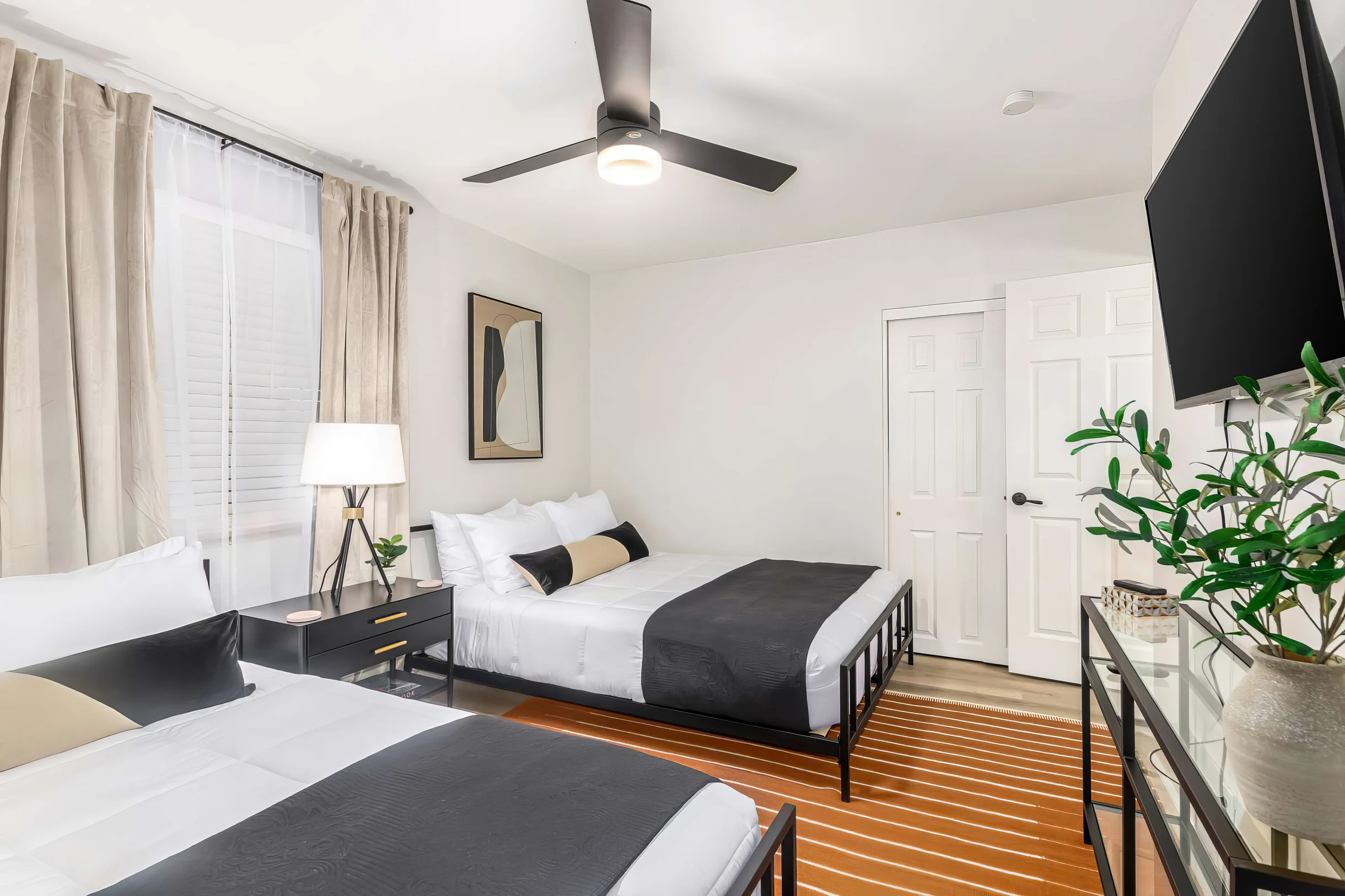 Wander Scottsdale Palmhouse #22