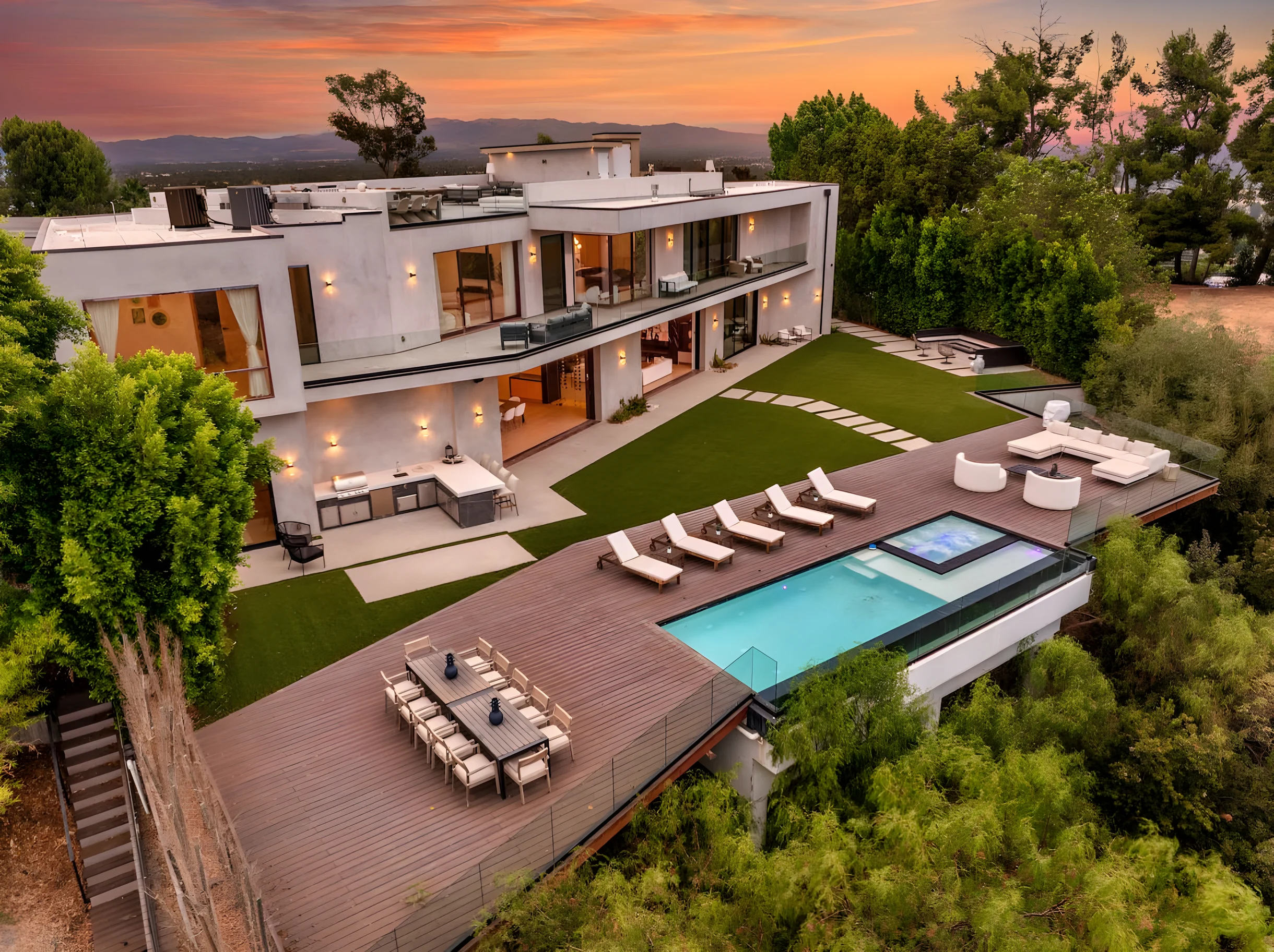 Royal Oaks Ultra-Luxury Resort #58