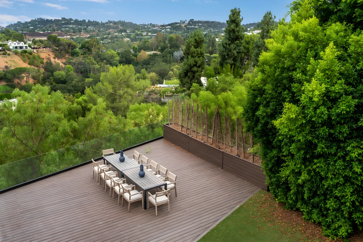 Wander Encino Allure