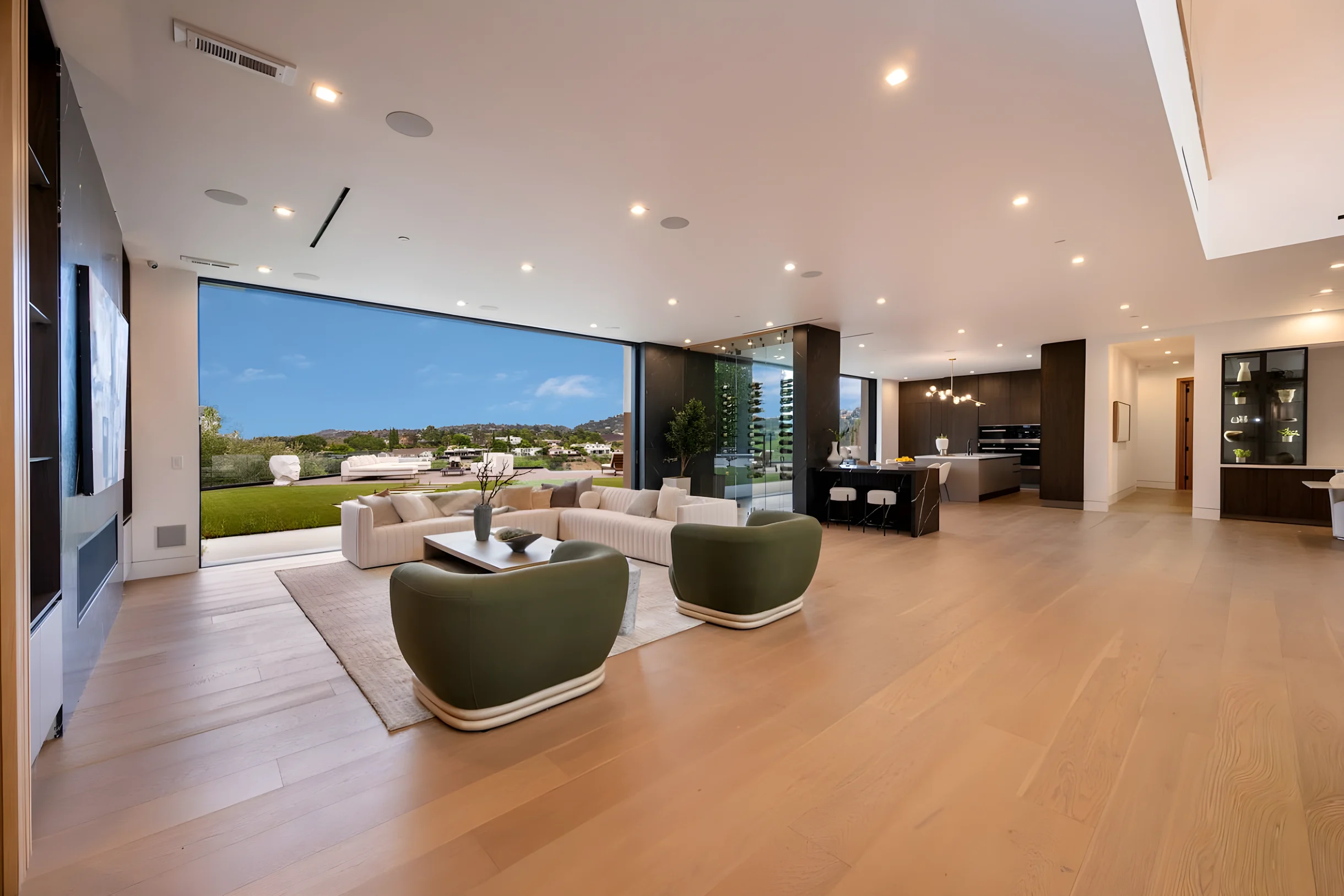 Royal Oaks Ultra-Luxury Resort #122