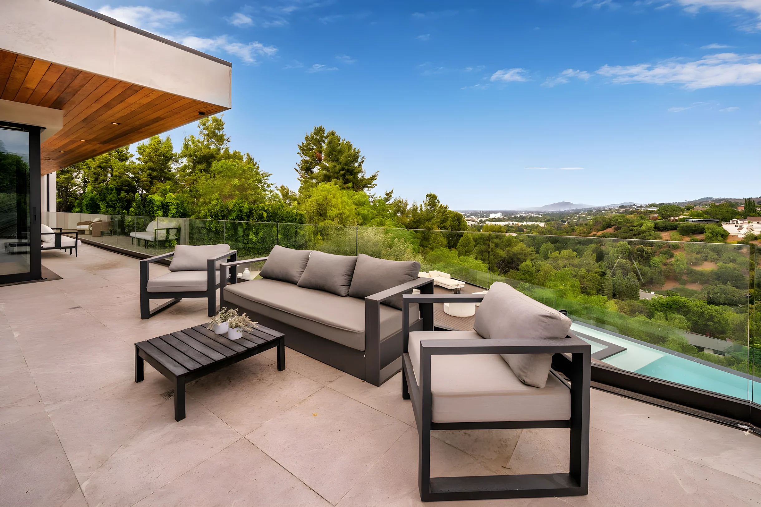 Royal Oaks Ultra-Luxury Resort #71