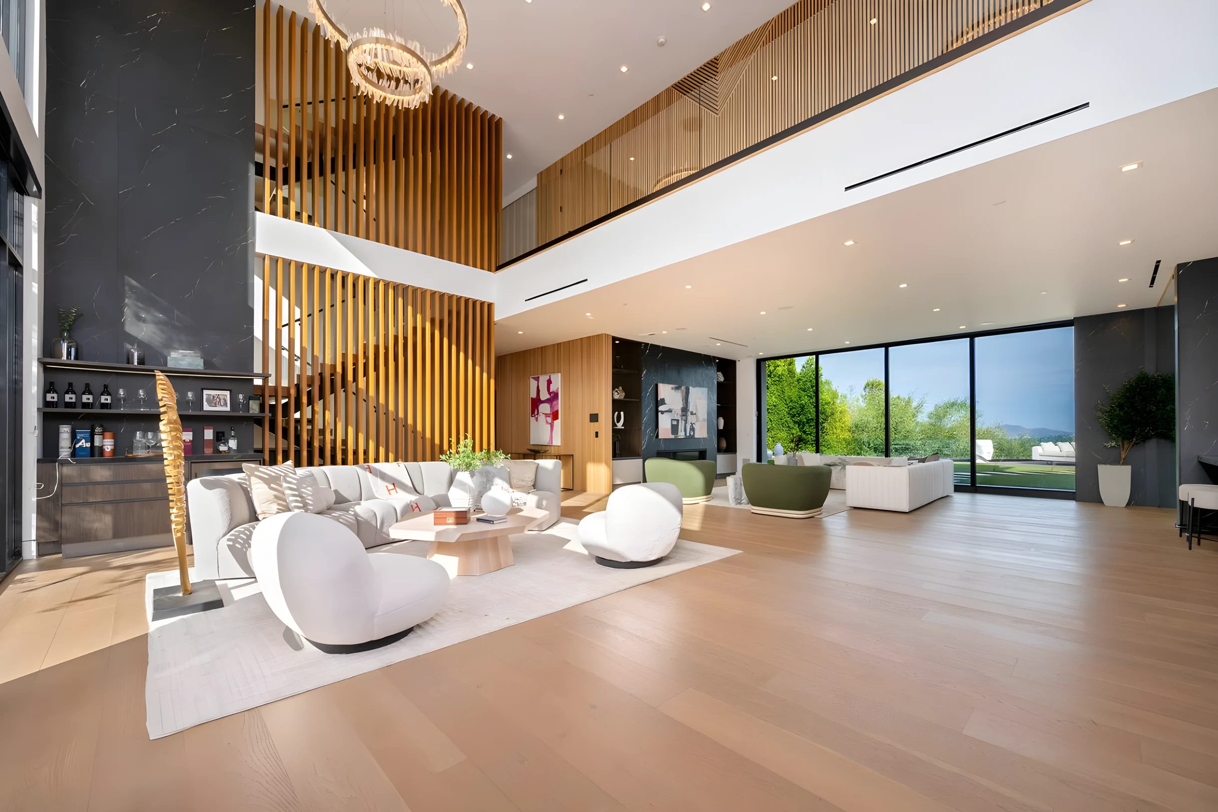 Royal Oaks Ultra-Luxury Resort #93