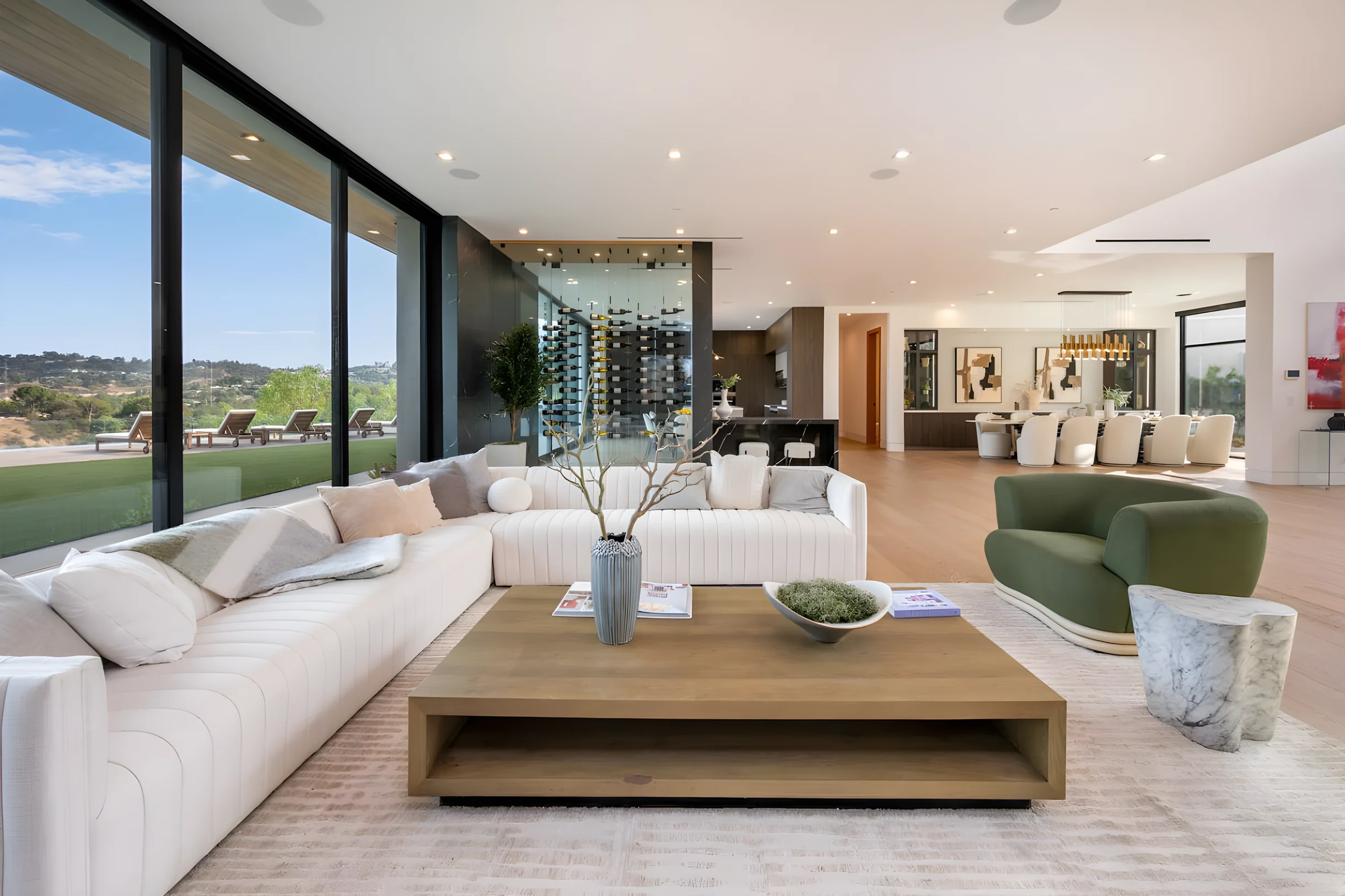 Royal Oaks Ultra-Luxury Resort #21