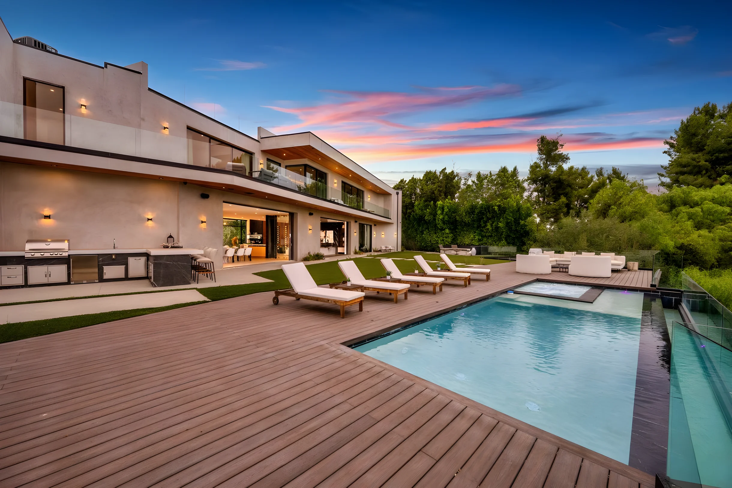 Royal Oaks Ultra-Luxury Resort #34