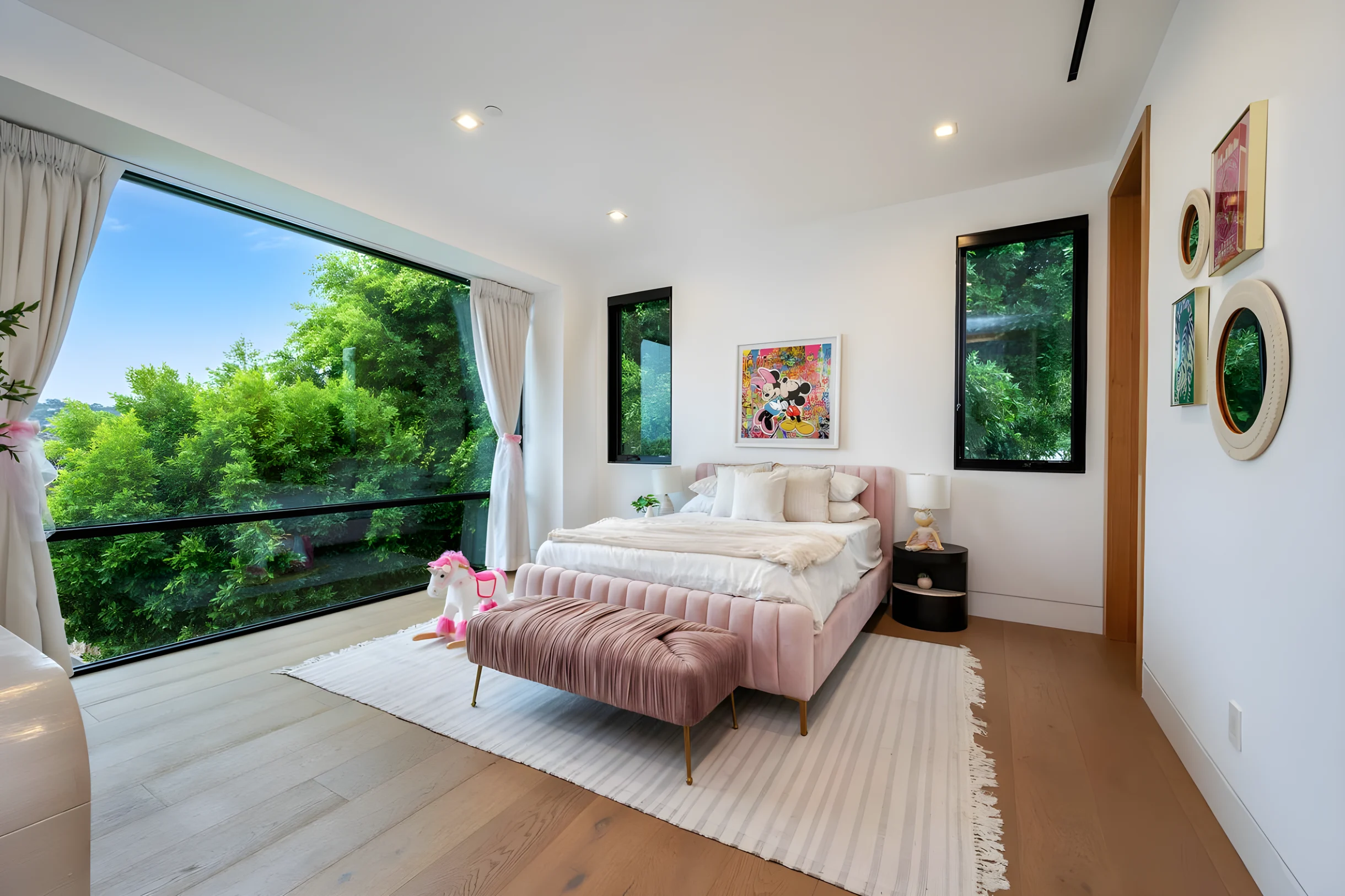 Royal Oaks Ultra-Luxury Resort #5