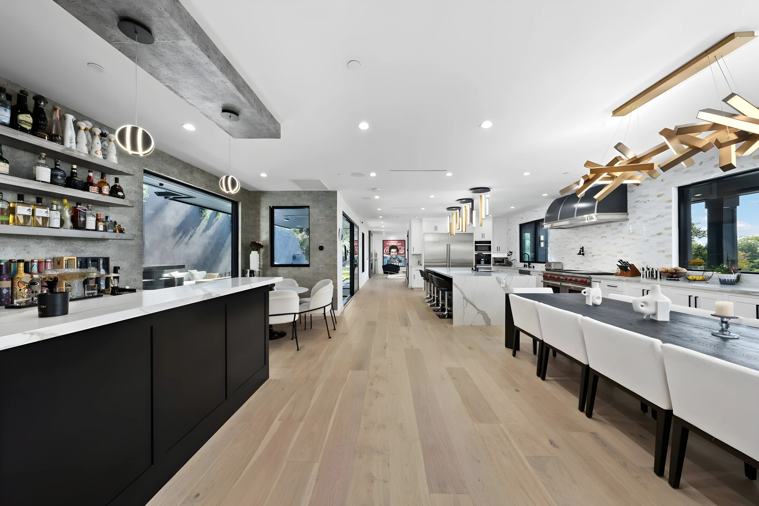 The Ultimate Luxury Villa W. Pool, Spa & Courts #73