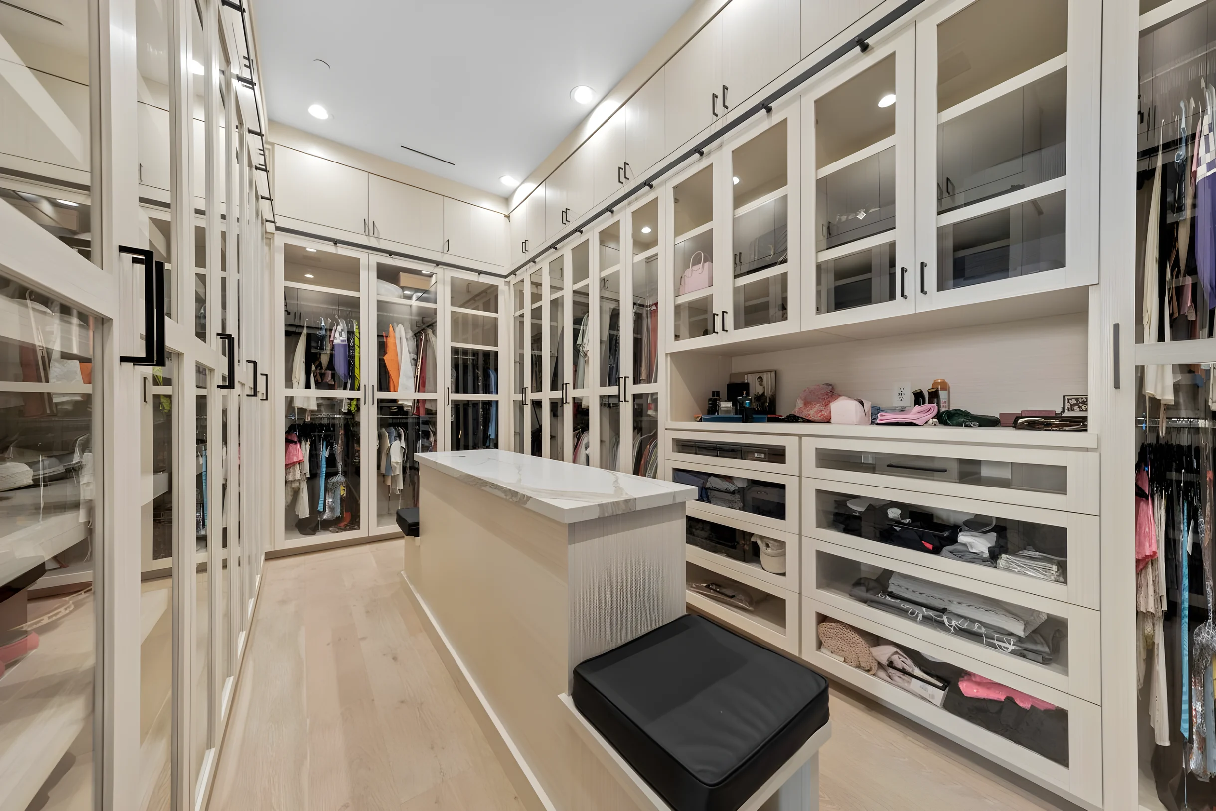 The Ultimate Luxury Villa W. Pool, Spa & Courts #10