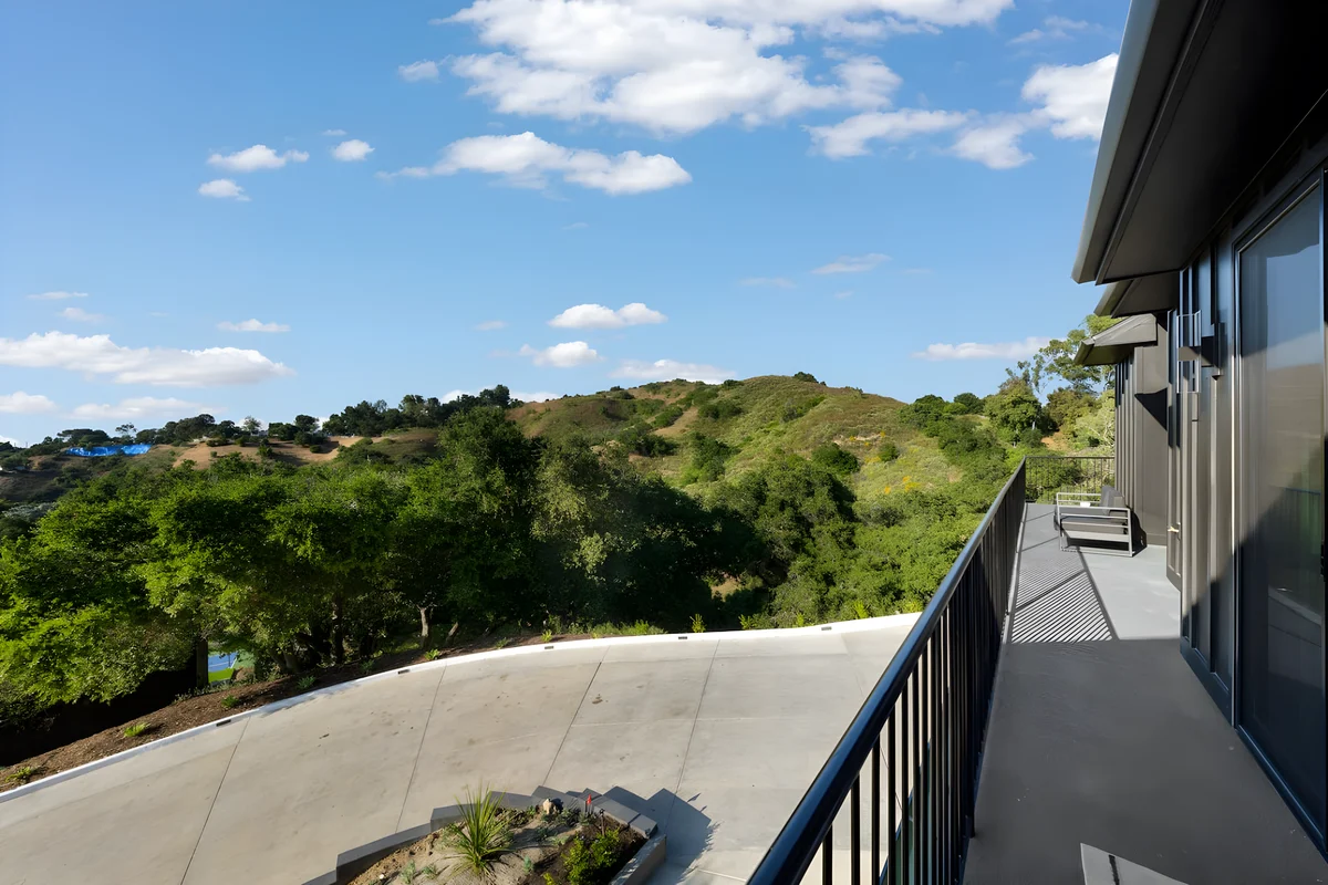 Wander Studio City Oaks