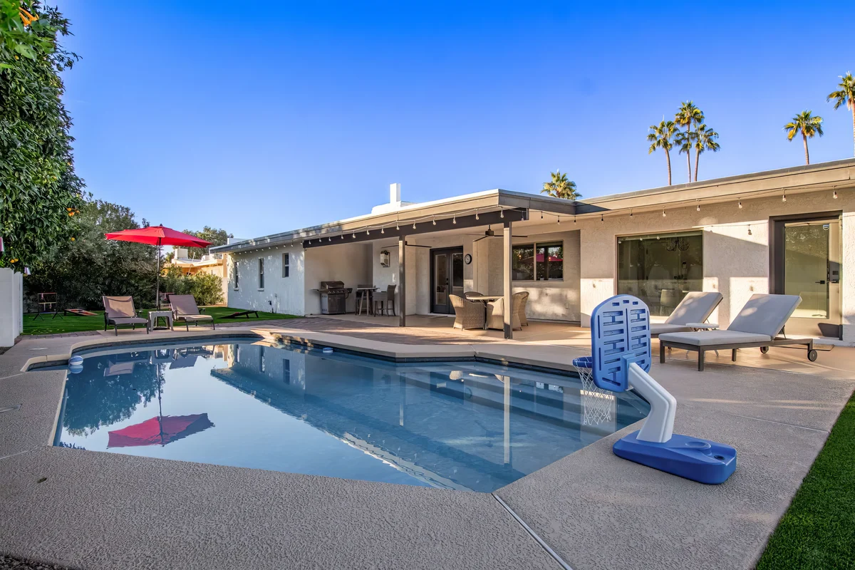 Wander Scottsdale Desert Vista