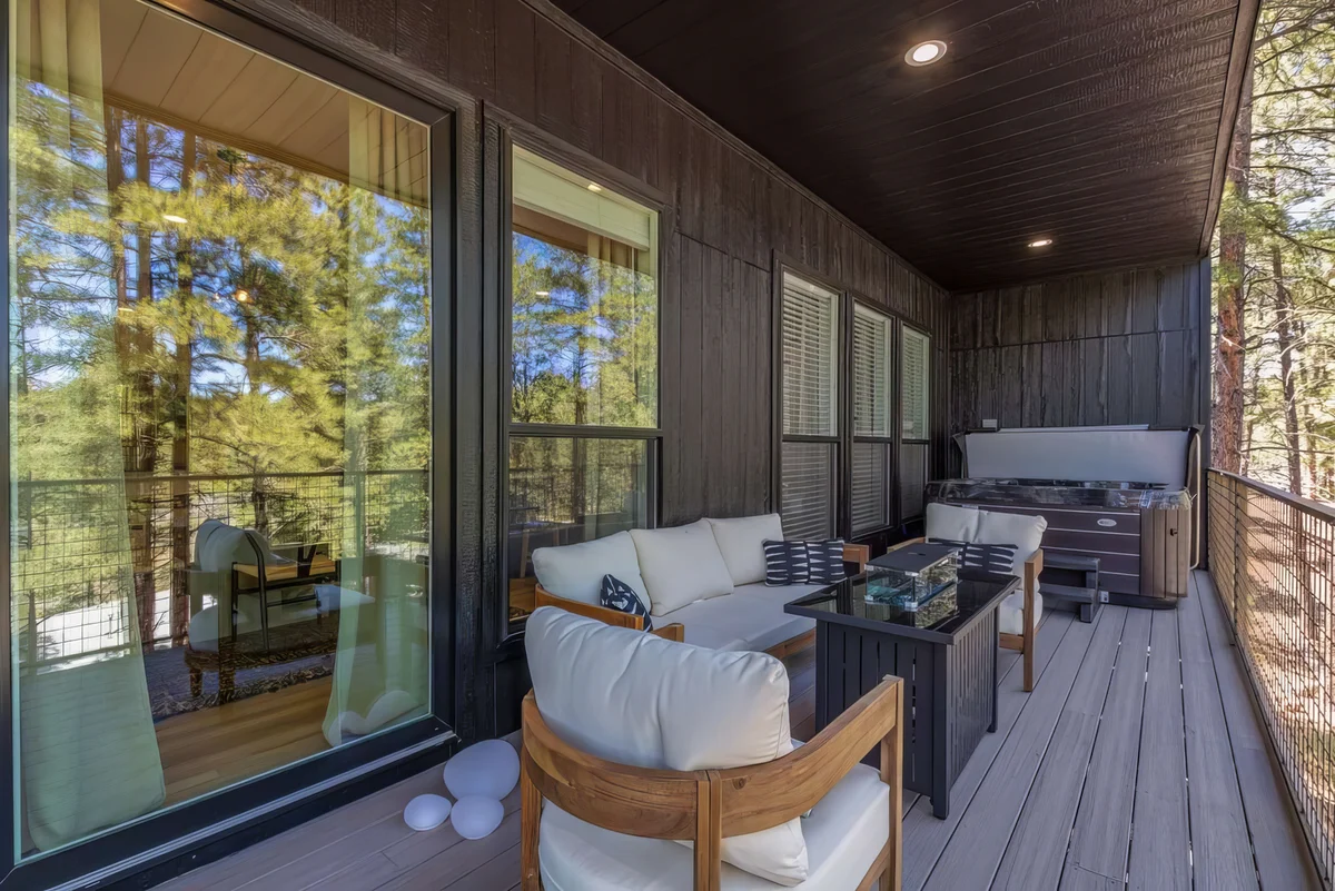 Wander Flagstaff Timber