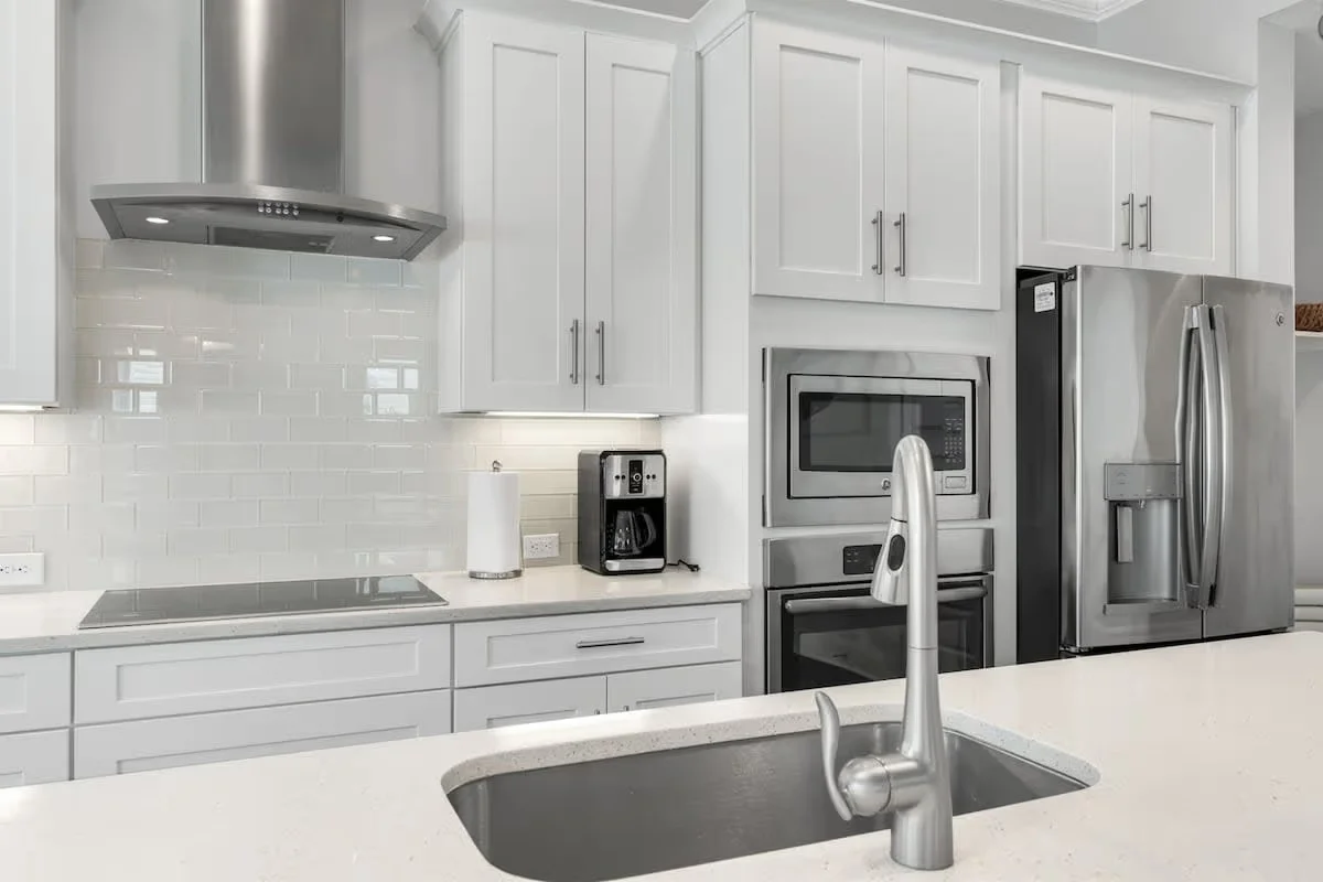 Wander Seagrove Change #8